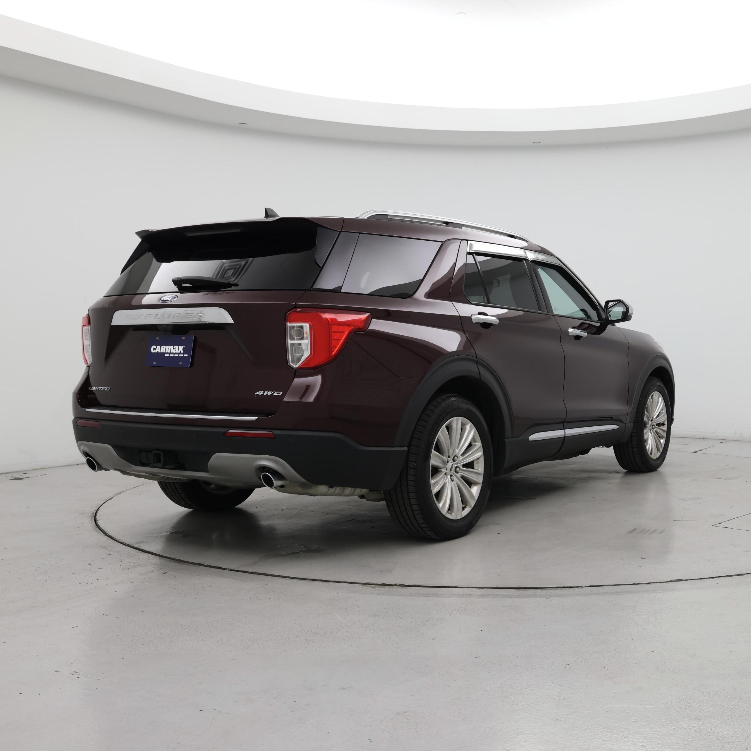 Thumbnail: 2022 Ford Explorer - 8