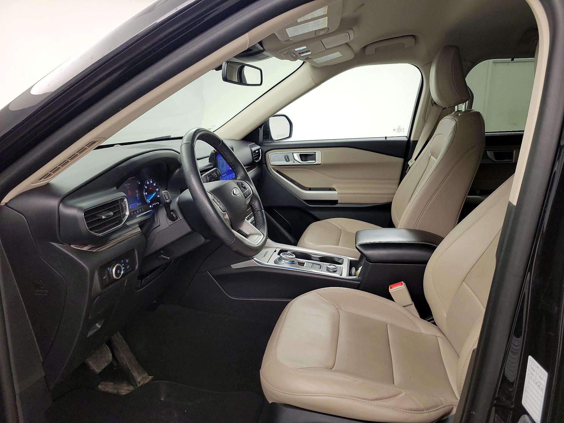 Thumbnail: 2023 Ford Explorer - 11