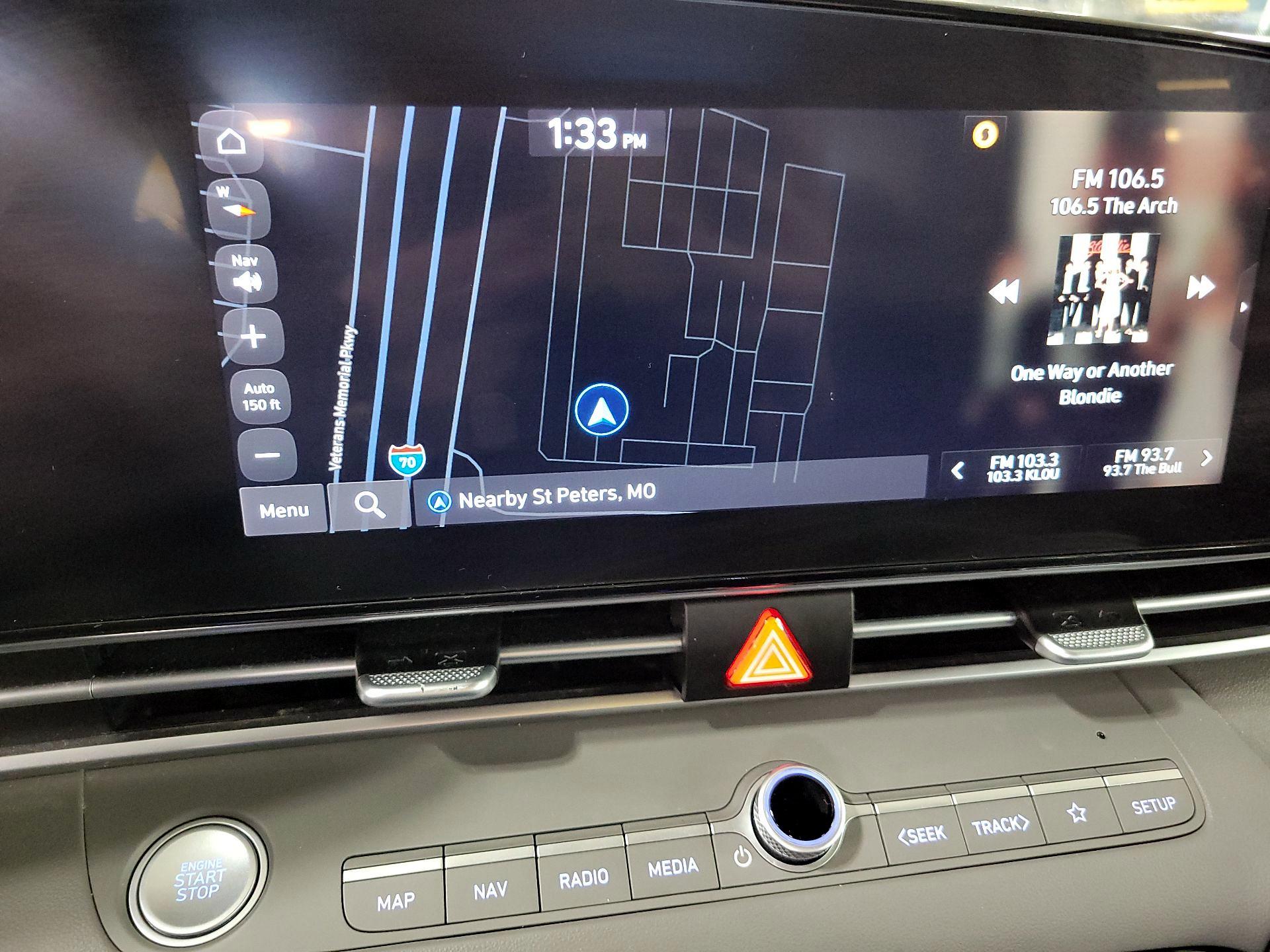 Thumbnail: 2023 Hyundai Elantra - 14