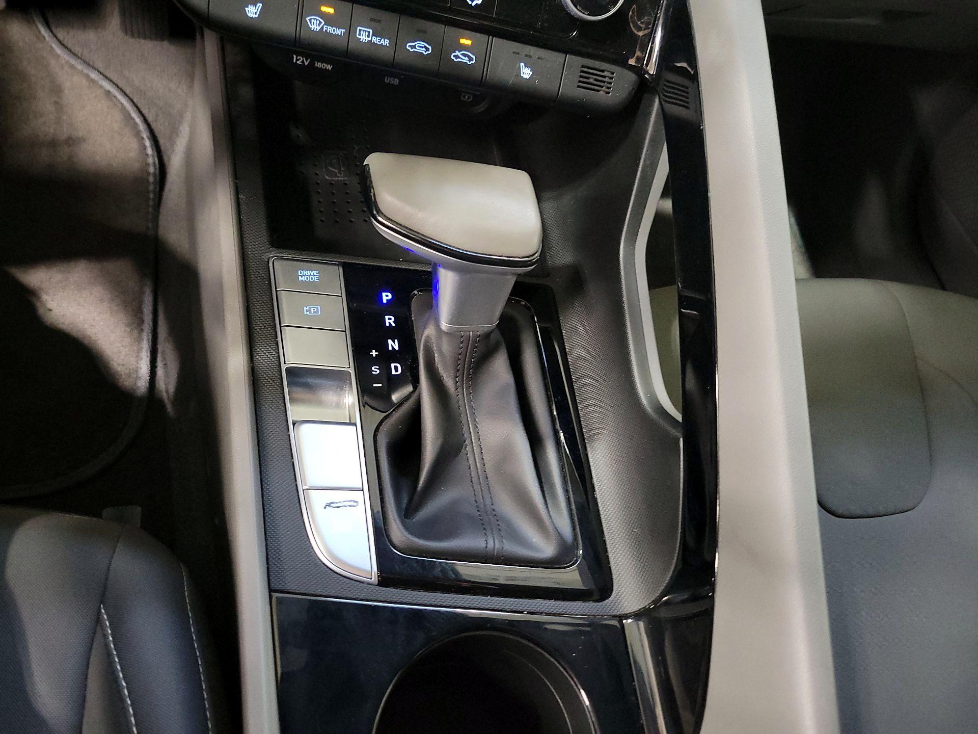 Thumbnail: 2023 Hyundai Elantra - 18