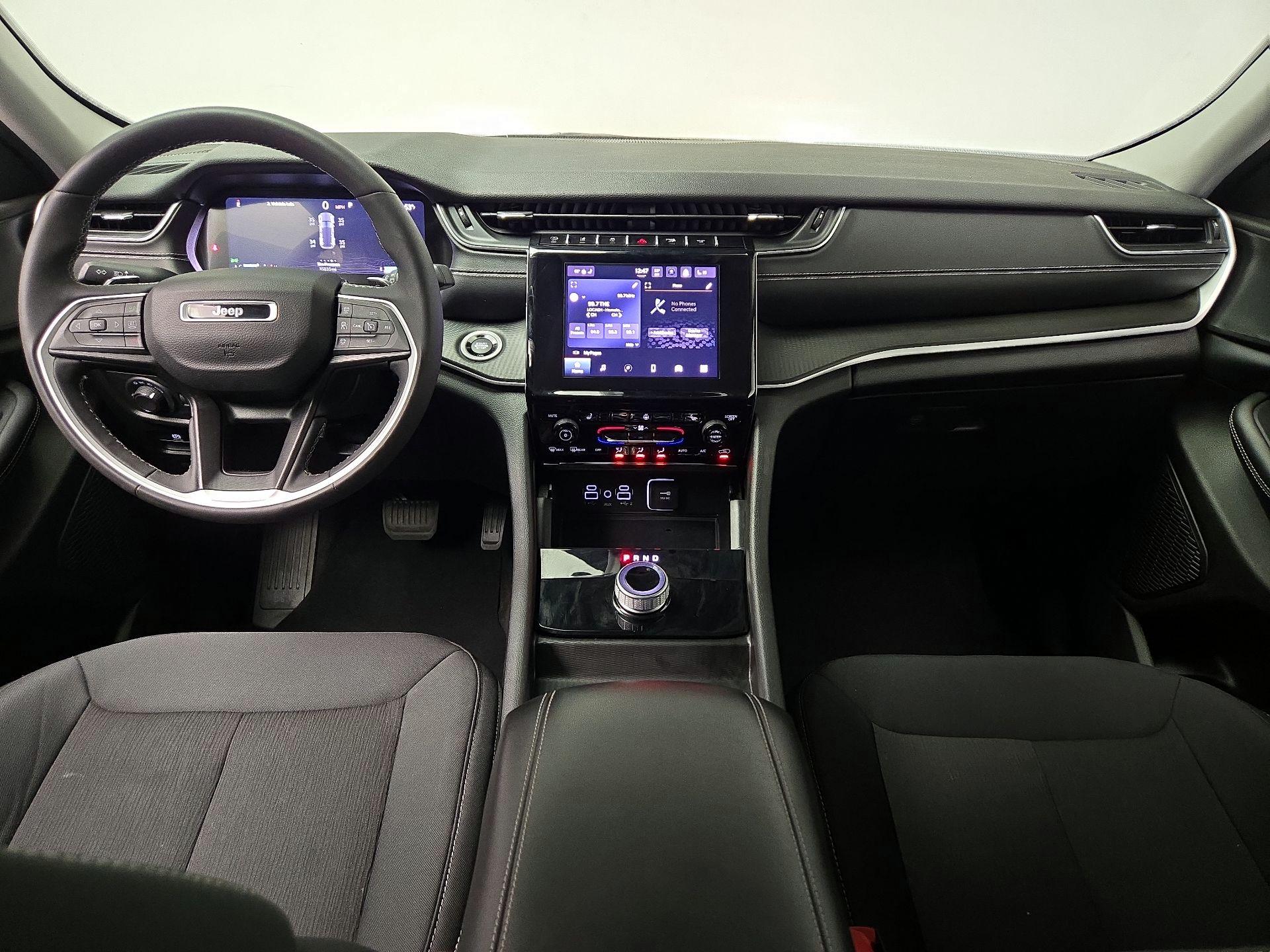 Thumbnail: 2023 Jeep Grand Cherokee - 9