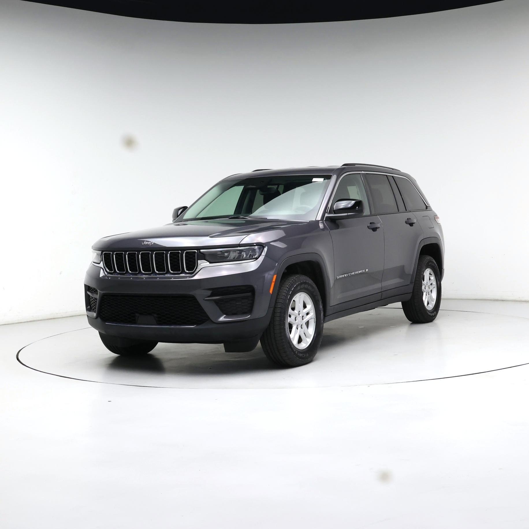 Thumbnail: 2023 Jeep Grand Cherokee - 4