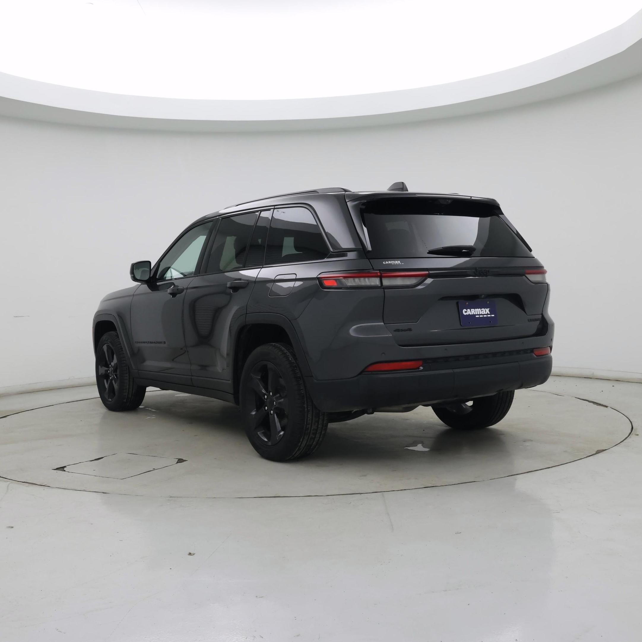 Thumbnail: 2023 Jeep Grand Cherokee - 2