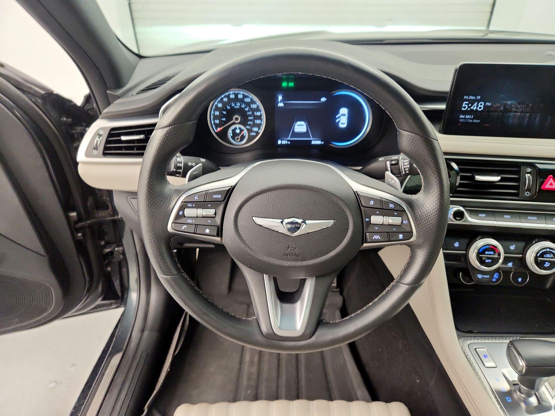 Thumbnail: 2023 Genesis G70 - 10