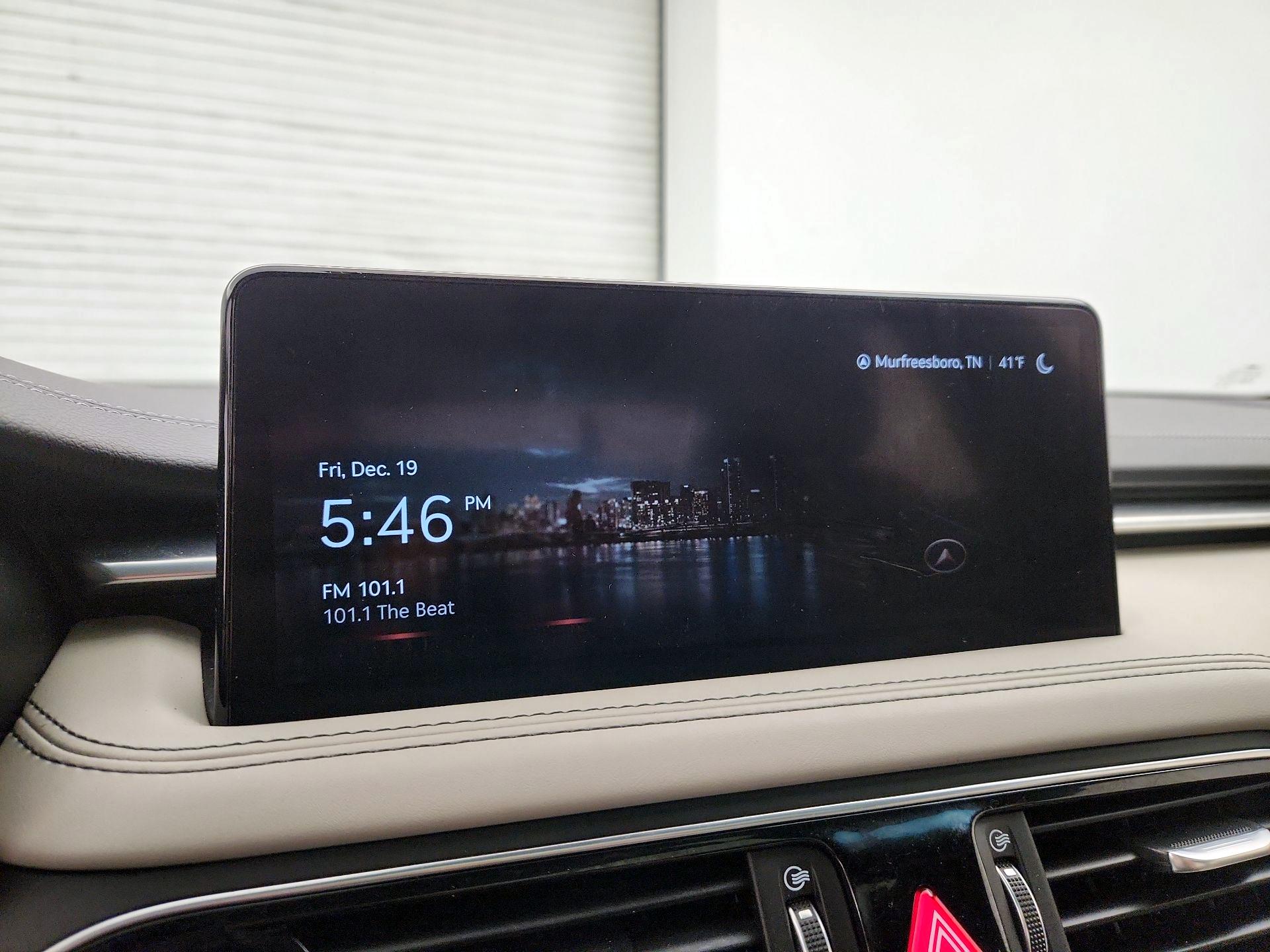 Thumbnail: 2023 Genesis G70 - 15