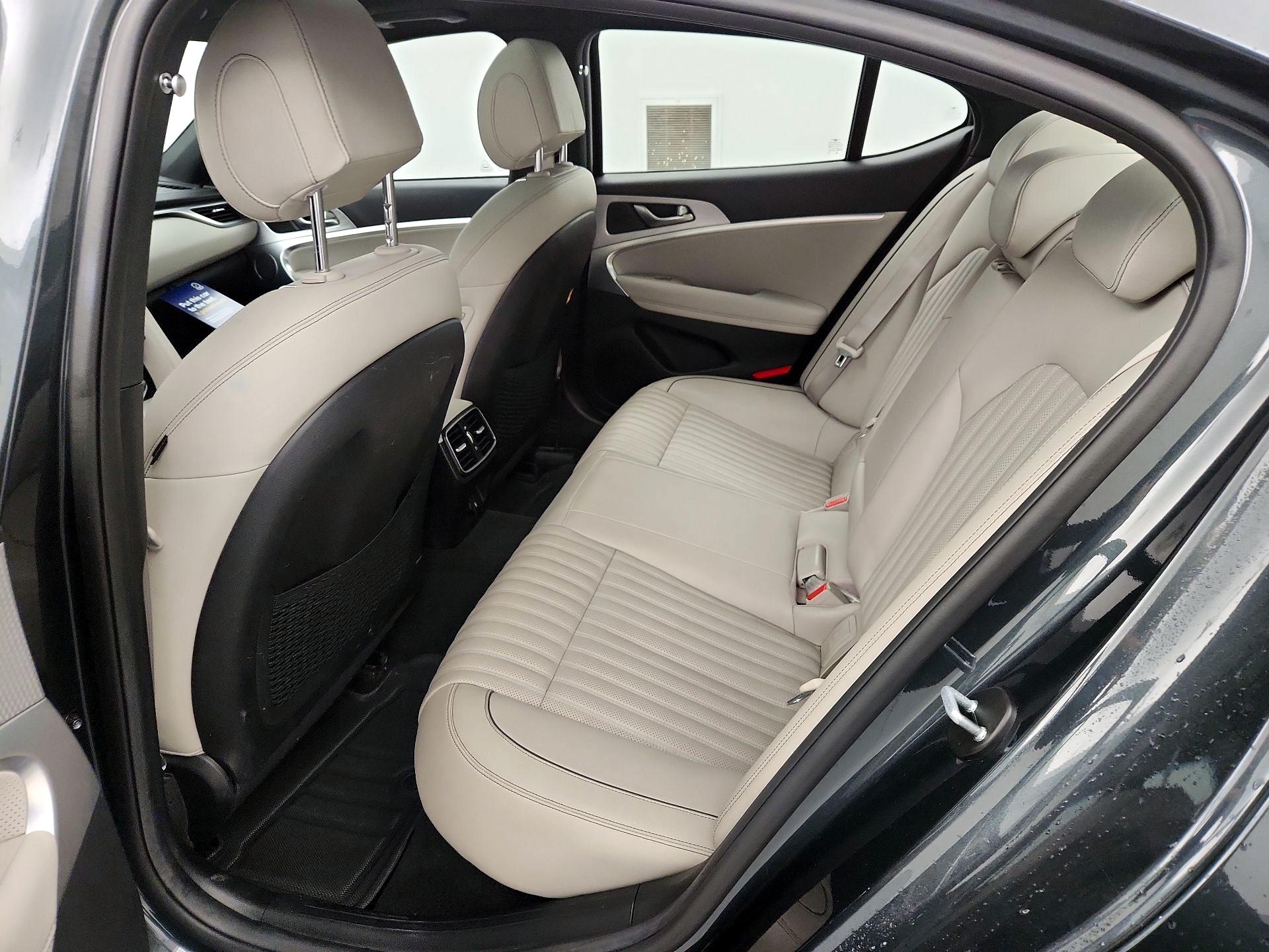 Thumbnail: 2023 Genesis G70 - 19