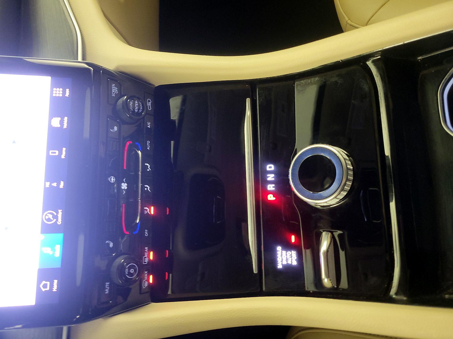 Thumbnail: 2022 Jeep Grand Cherokee - 18