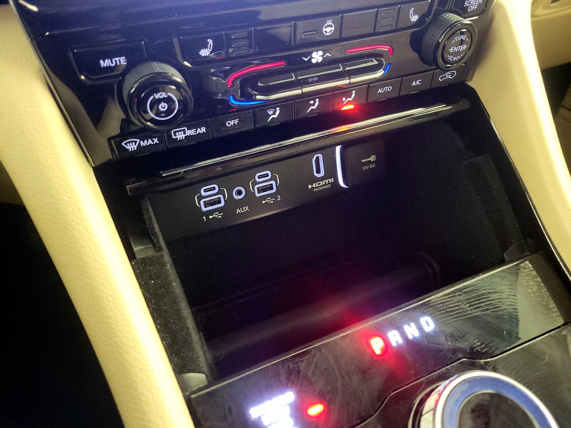 Thumbnail: 2022 Jeep Grand Cherokee - 19