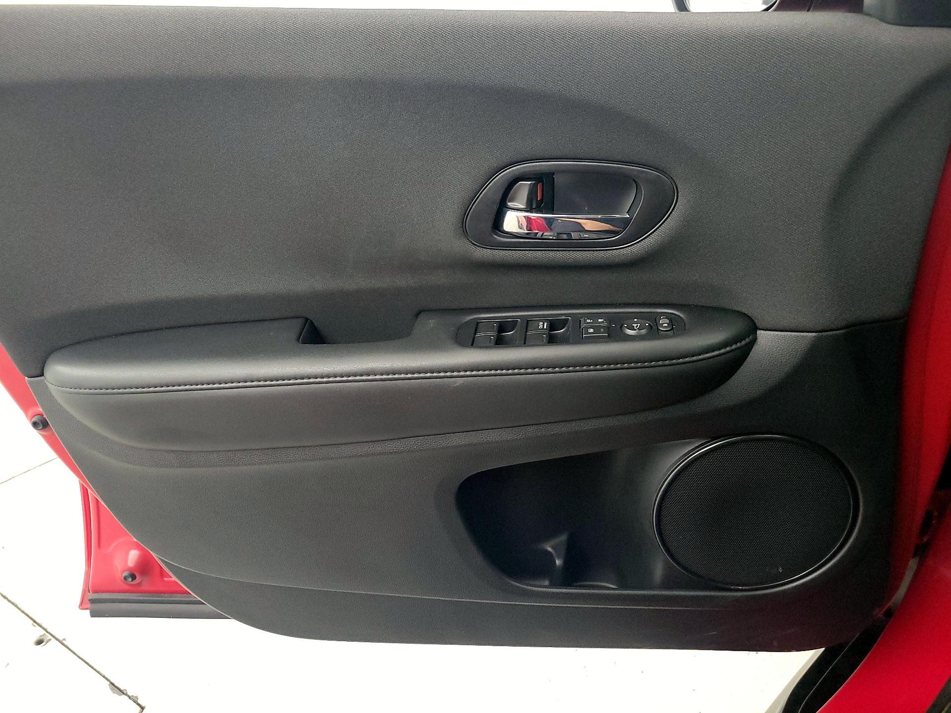 Thumbnail: 2022 Honda HR-V - 12