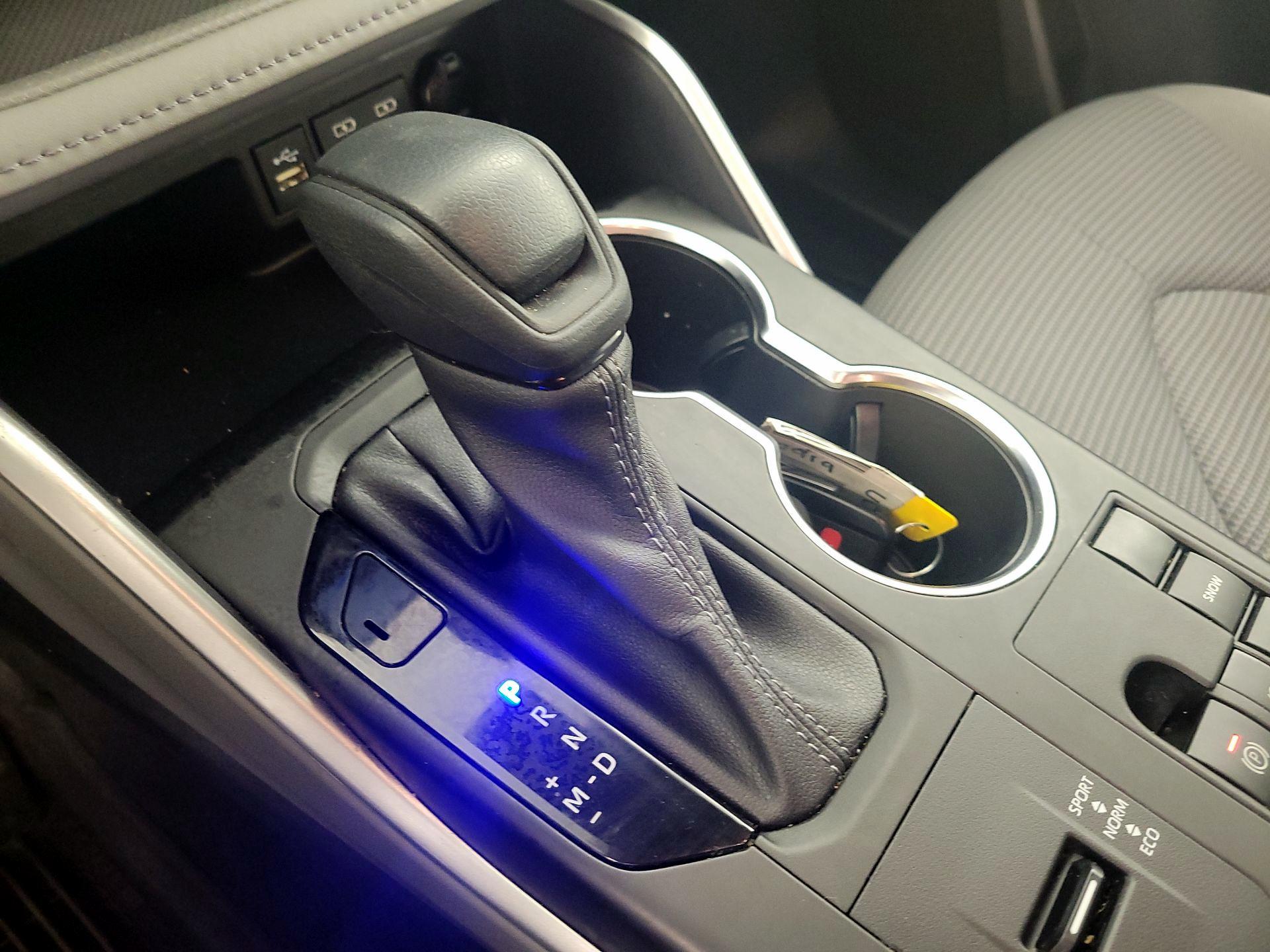 Thumbnail: 2023 Toyota Highlander - 17