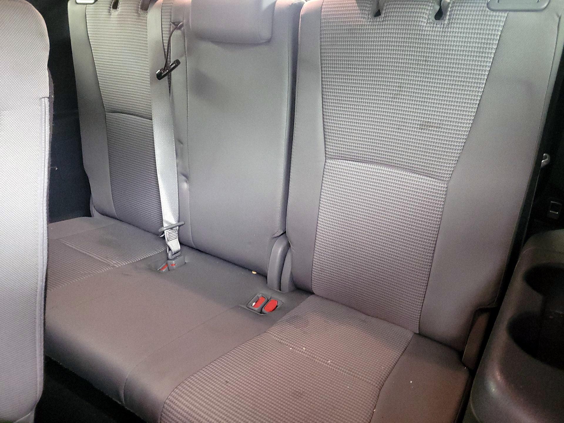 Thumbnail: 2023 Toyota Highlander - 20