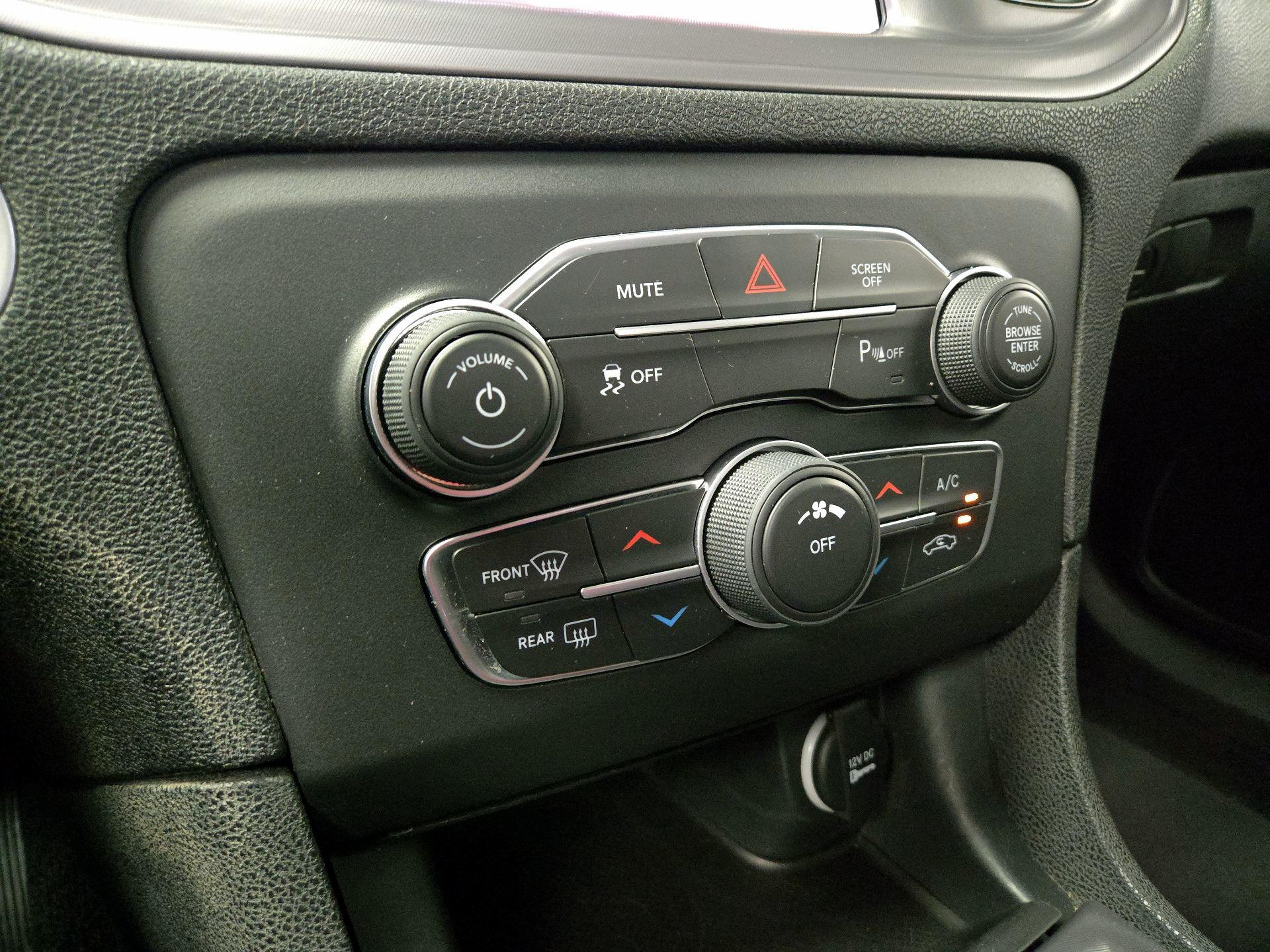 Thumbnail: 2023 Dodge Charger - 16