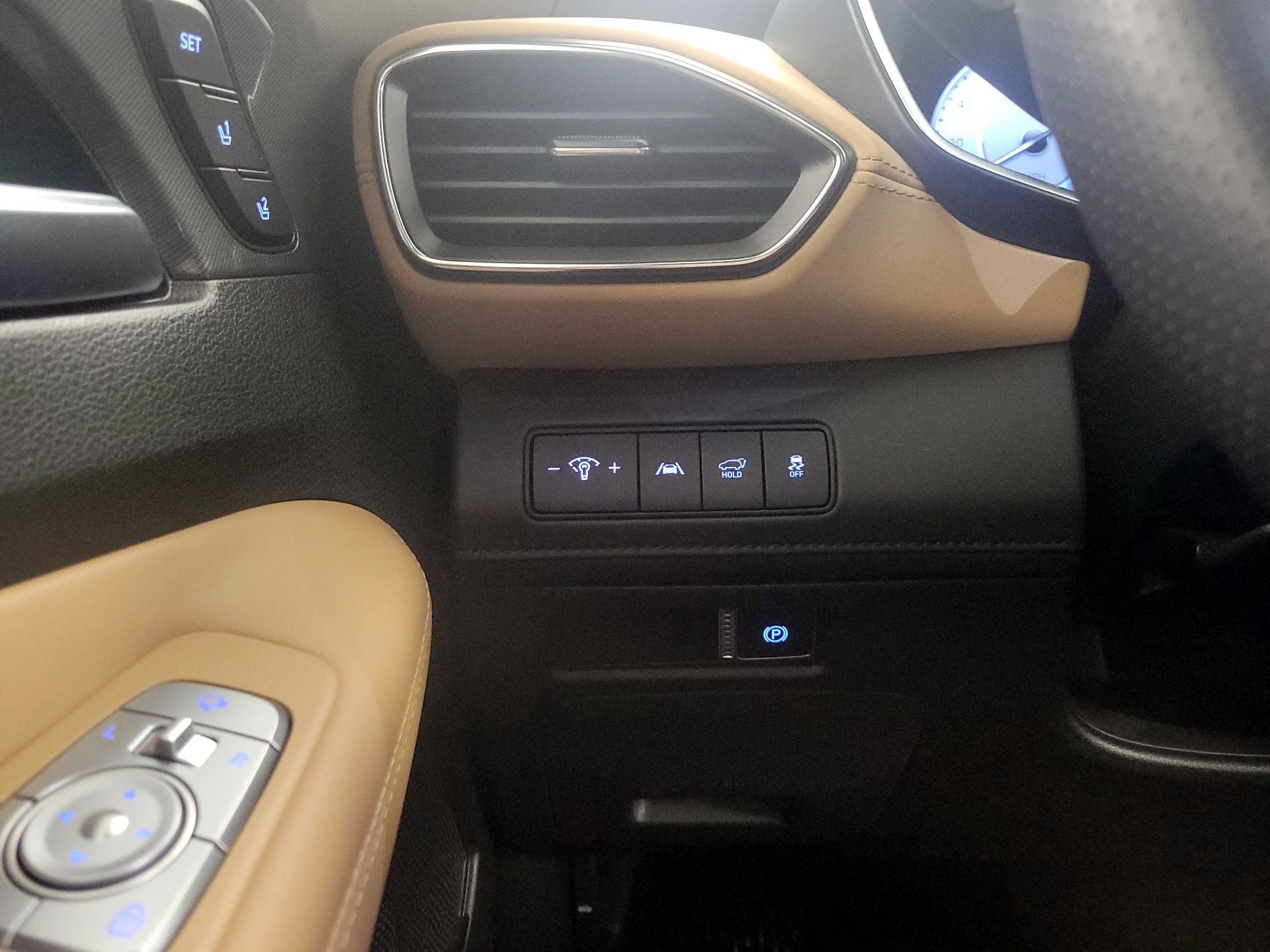 Thumbnail: 2023 Hyundai Santa Fe - 13