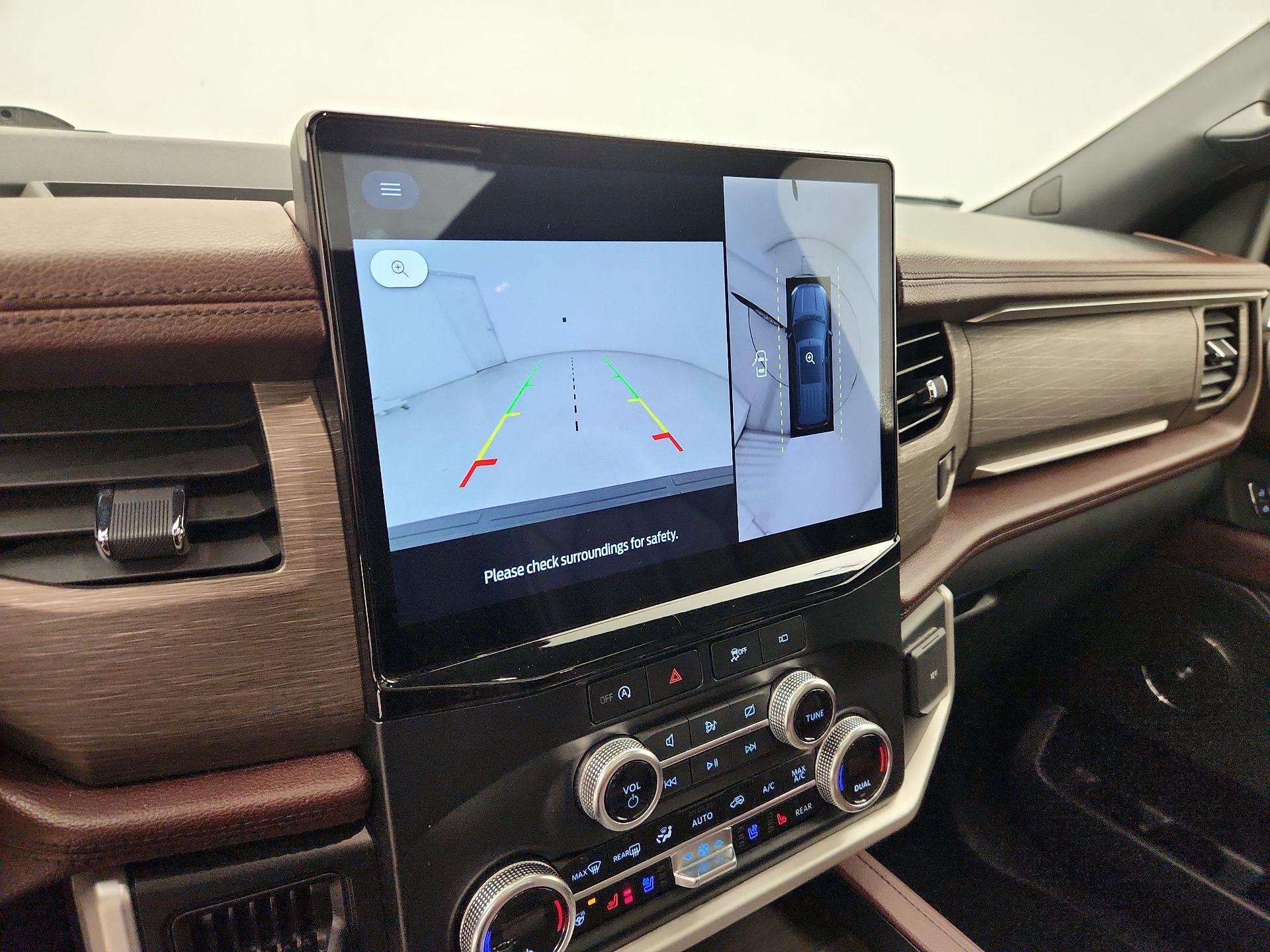 Thumbnail: 2024 Ford Expedition - 15