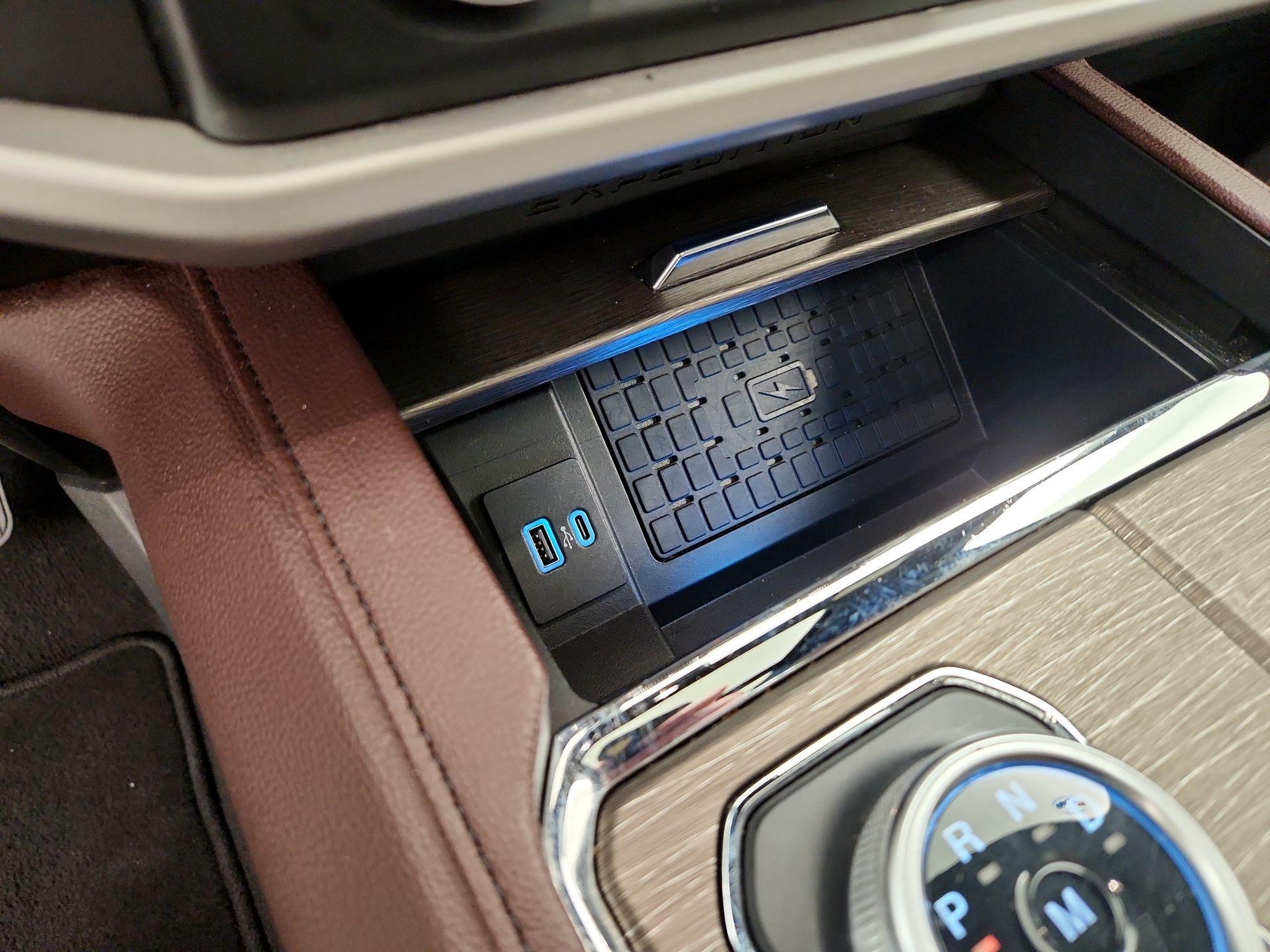 Thumbnail: 2024 Ford Expedition - 19