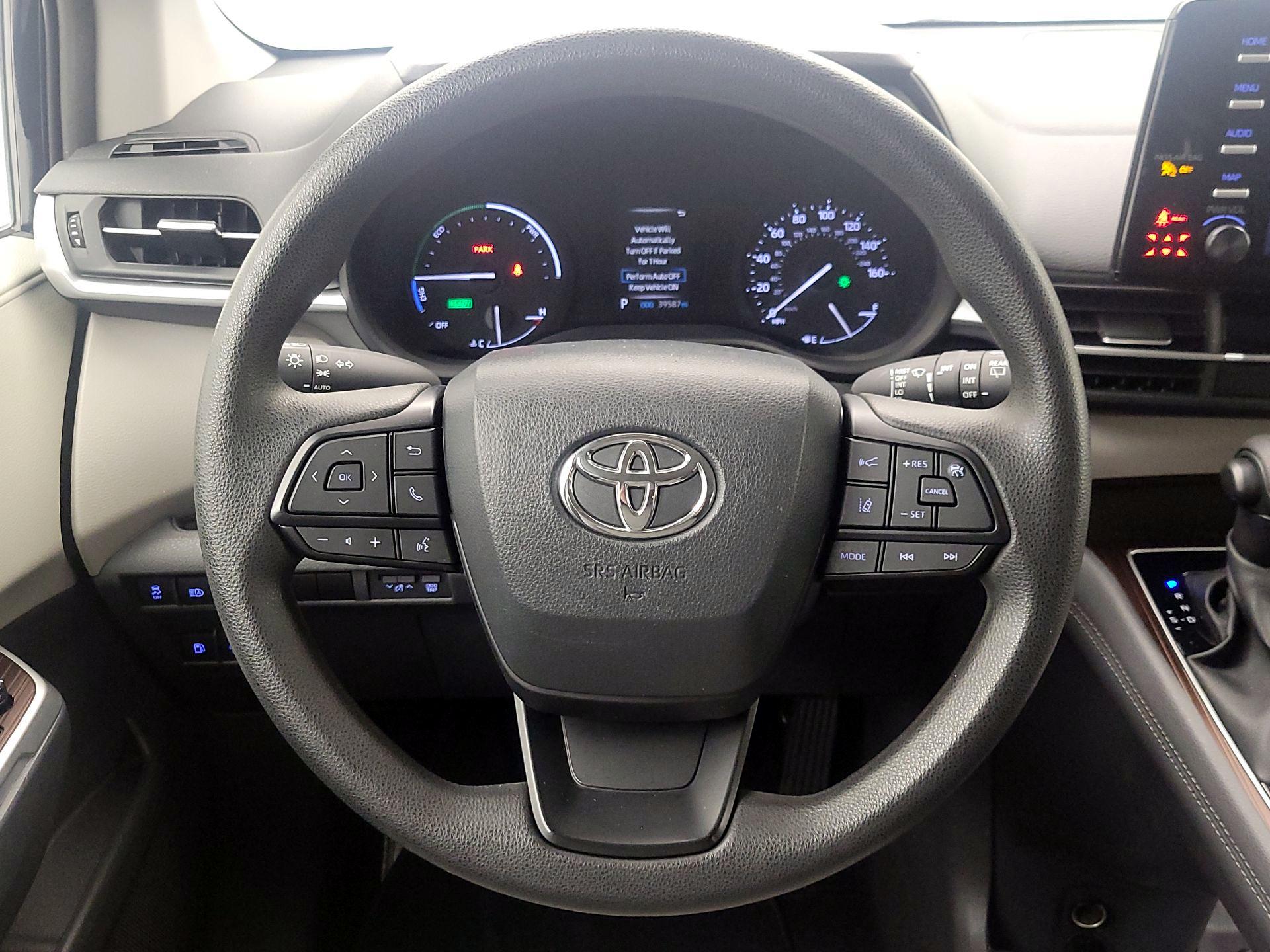 Thumbnail: 2024 Toyota Sienna - 10