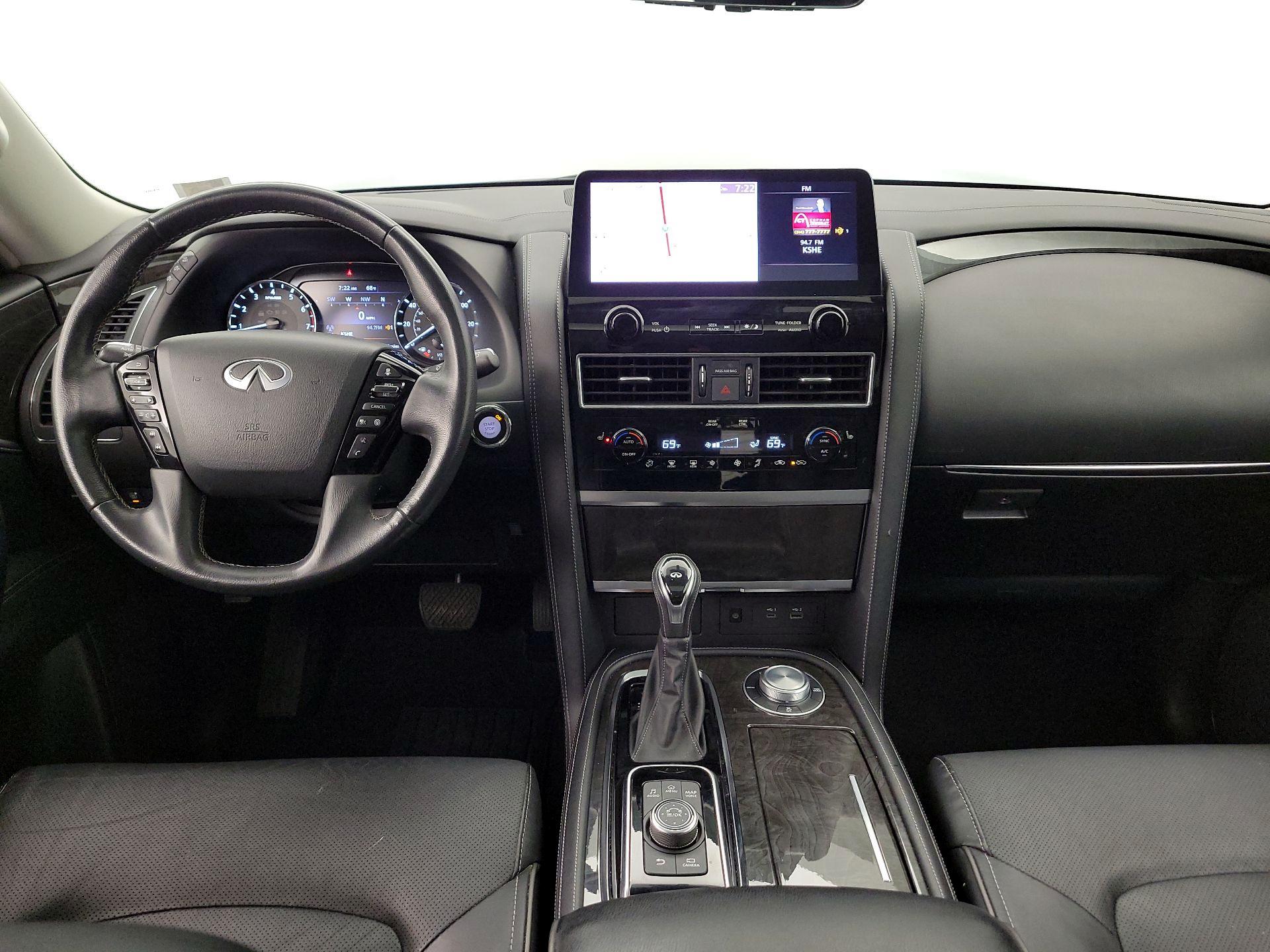 Thumbnail: 2024 INFINITI QX80 - 9