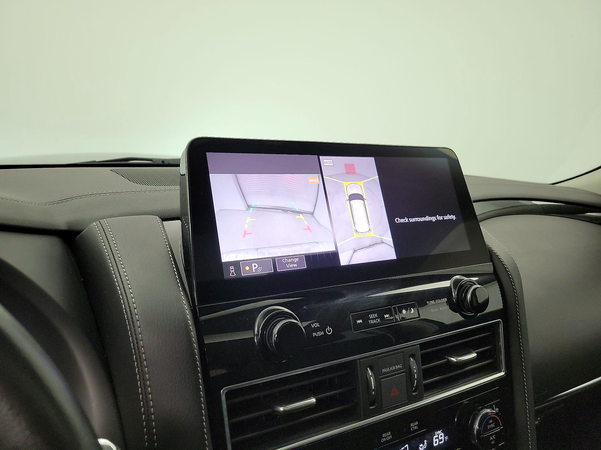 Thumbnail: 2024 INFINITI QX80 - 15