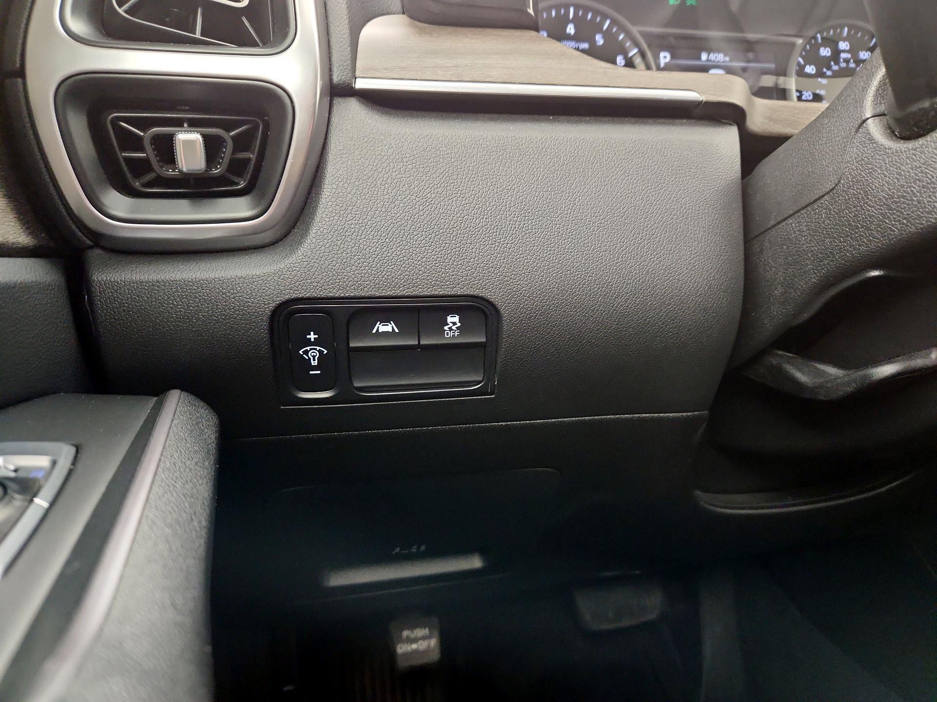 Thumbnail: 2022 Kia Sorento - 13