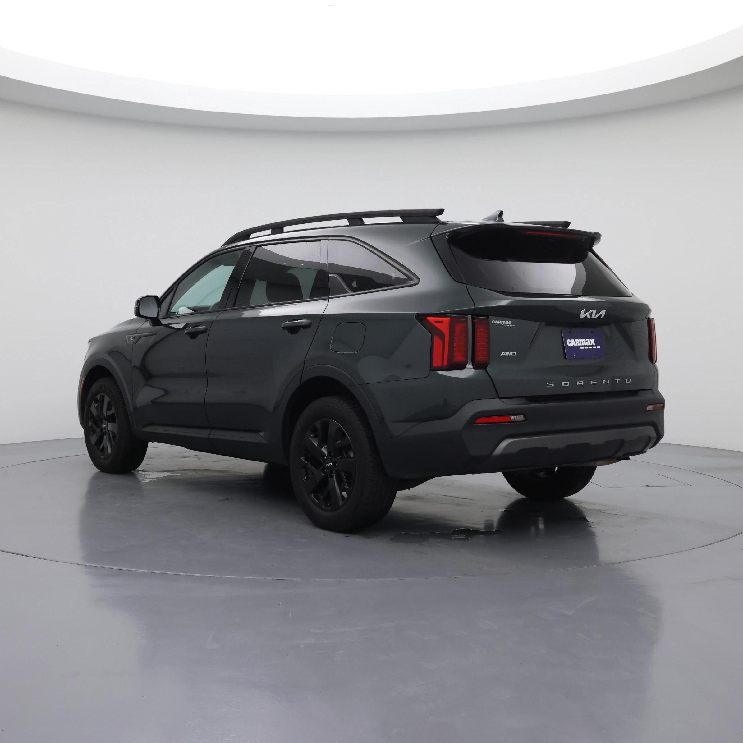 Thumbnail: 2022 Kia Sorento - 2