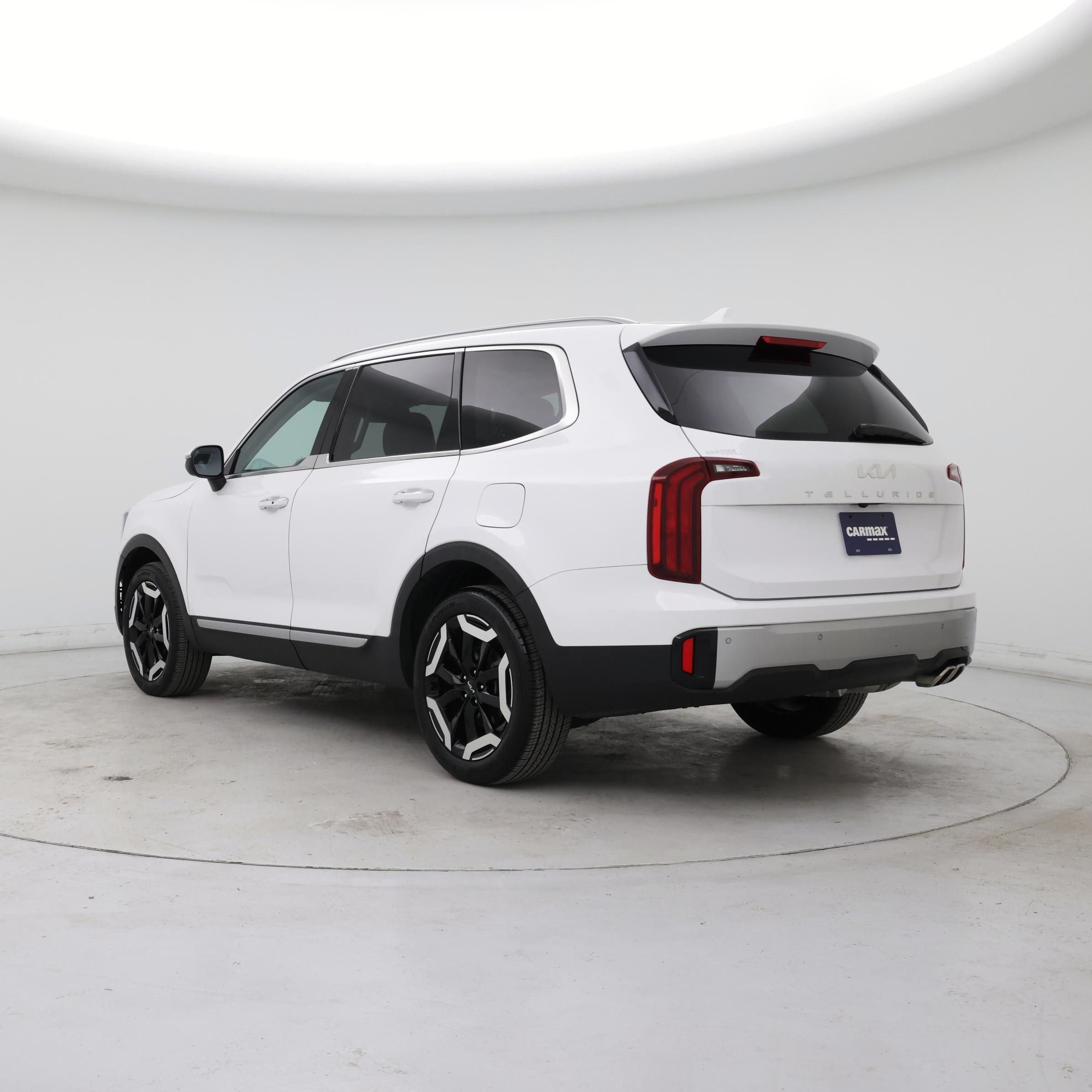 Thumbnail: 2023 Kia Telluride - 2