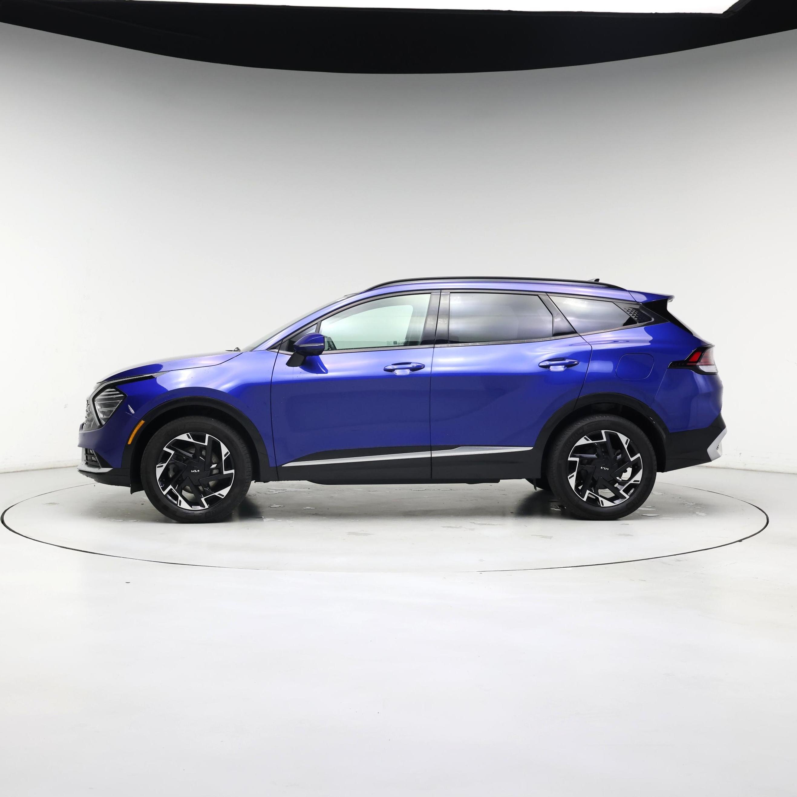 Thumbnail: 2023 Kia Sportage - 3