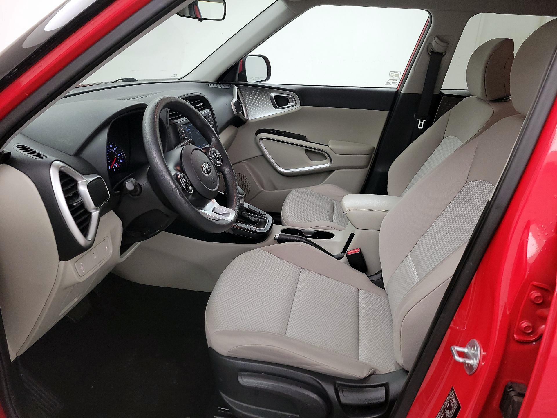 Thumbnail: 2020 Kia Soul - 11