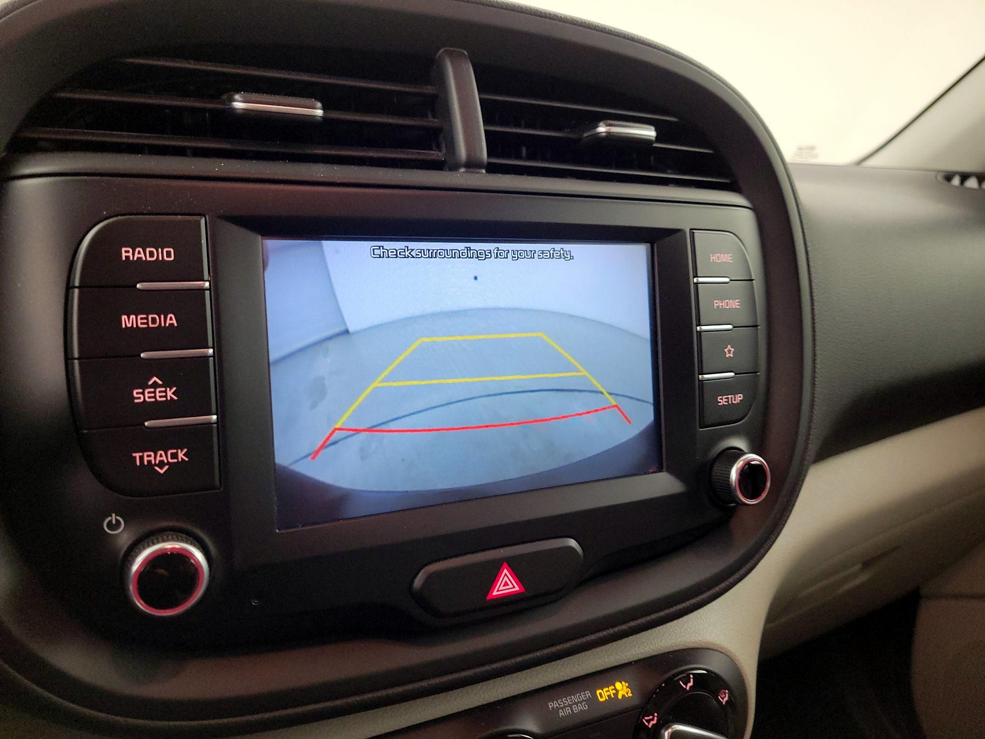 Thumbnail: 2020 Kia Soul - 14