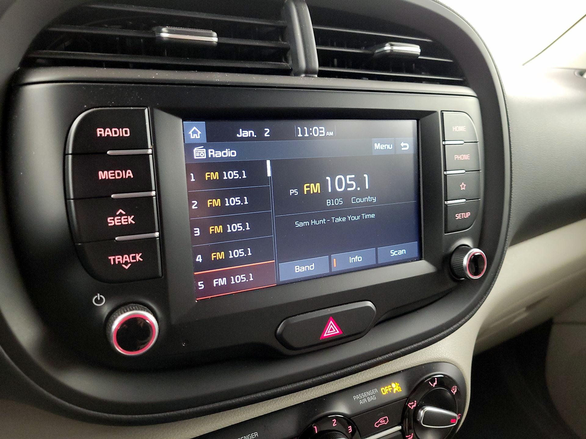 Thumbnail: 2020 Kia Soul - 15