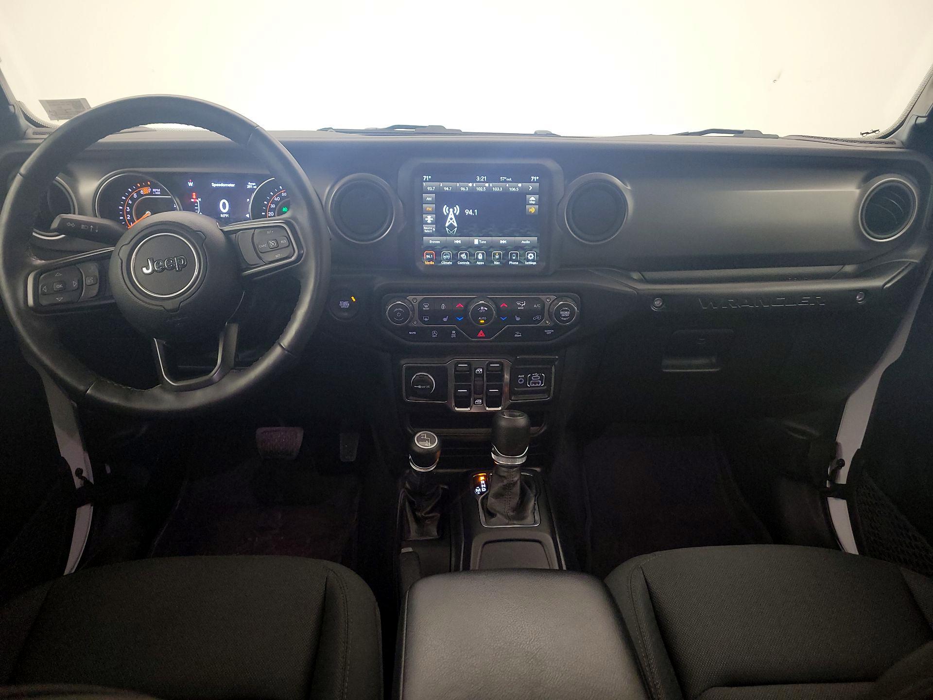 Thumbnail: 2023 Jeep Wrangler - 9