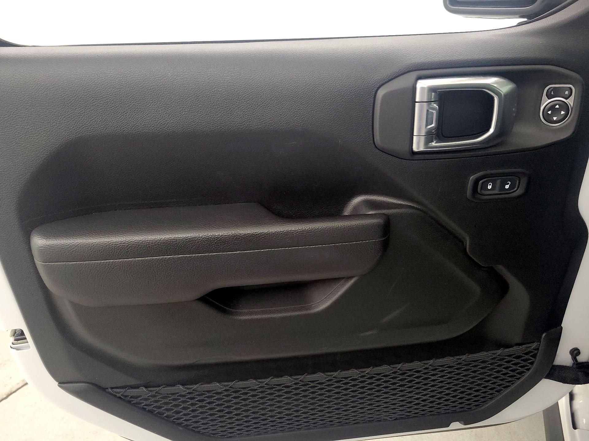 Thumbnail: 2023 Jeep Wrangler - 12