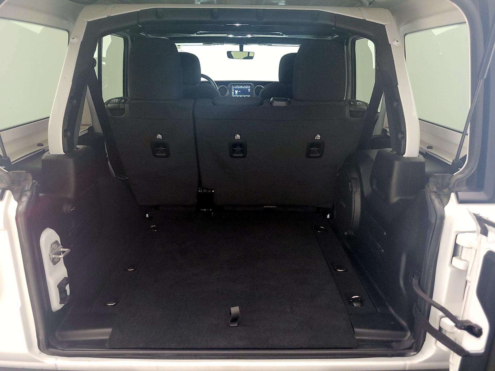 Thumbnail: 2023 Jeep Wrangler - 20