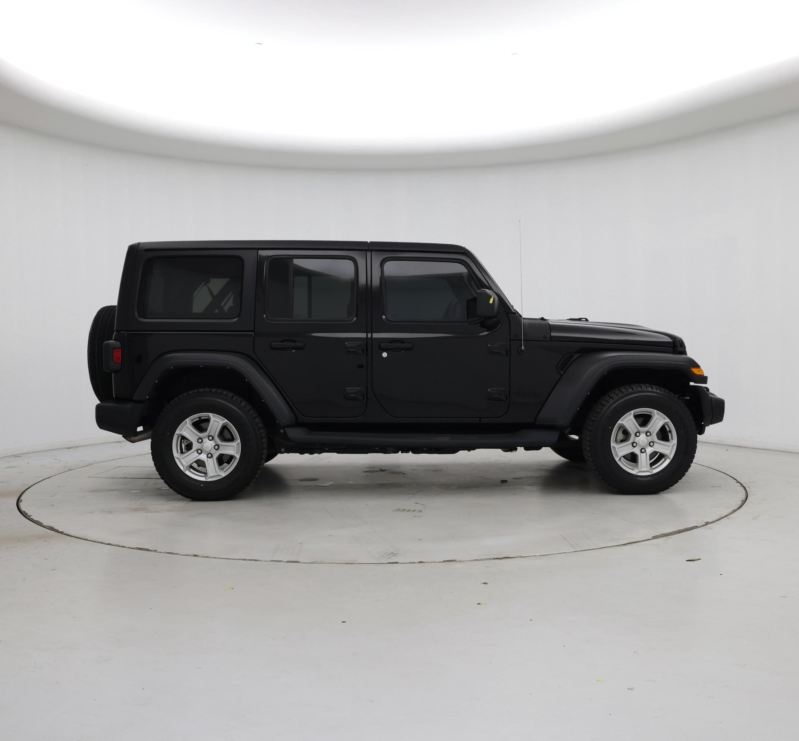 Thumbnail: 2022 Jeep Wrangler - 7