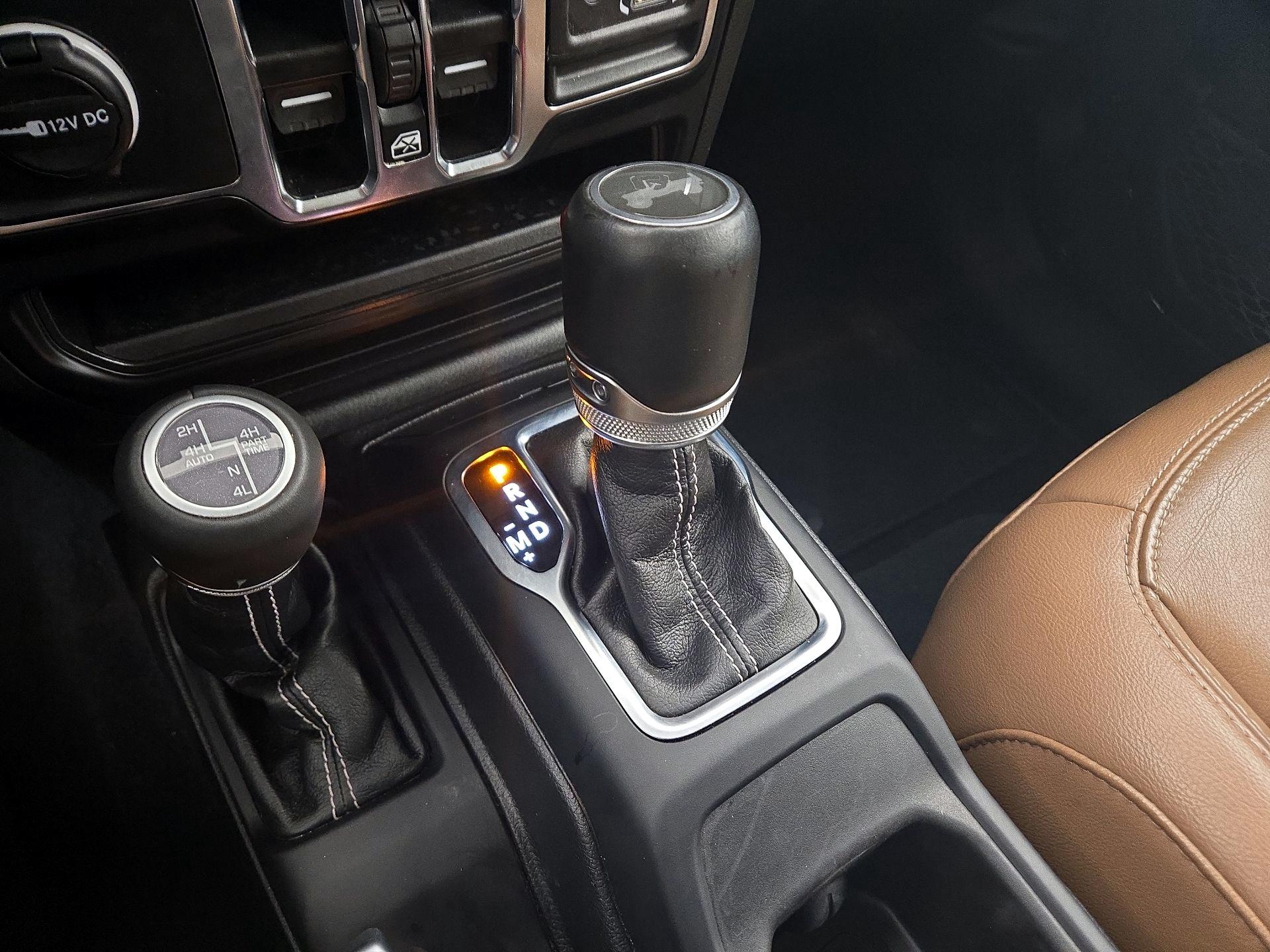 Thumbnail: 2023 Jeep Wrangler - 18