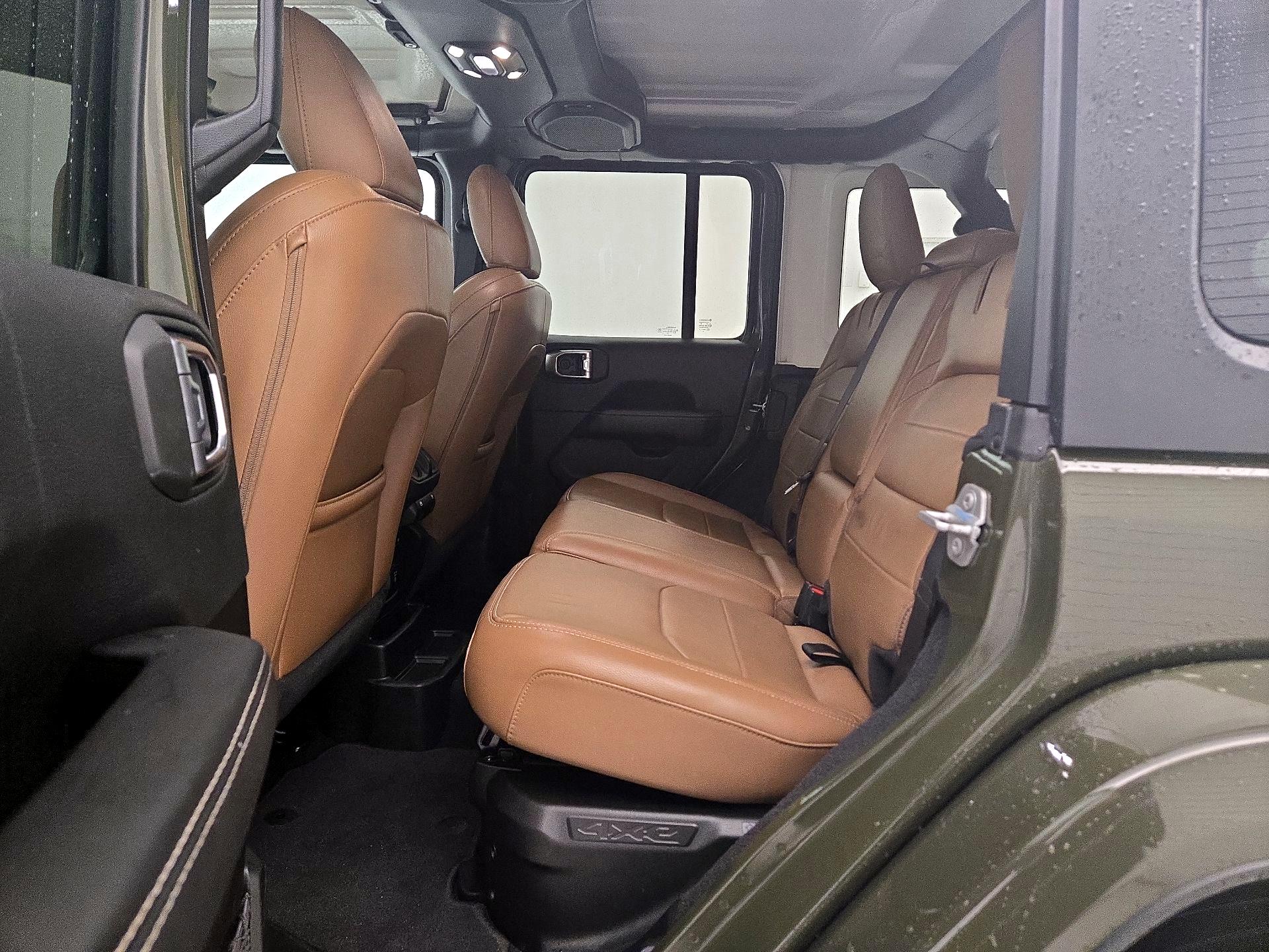 Thumbnail: 2023 Jeep Wrangler - 20