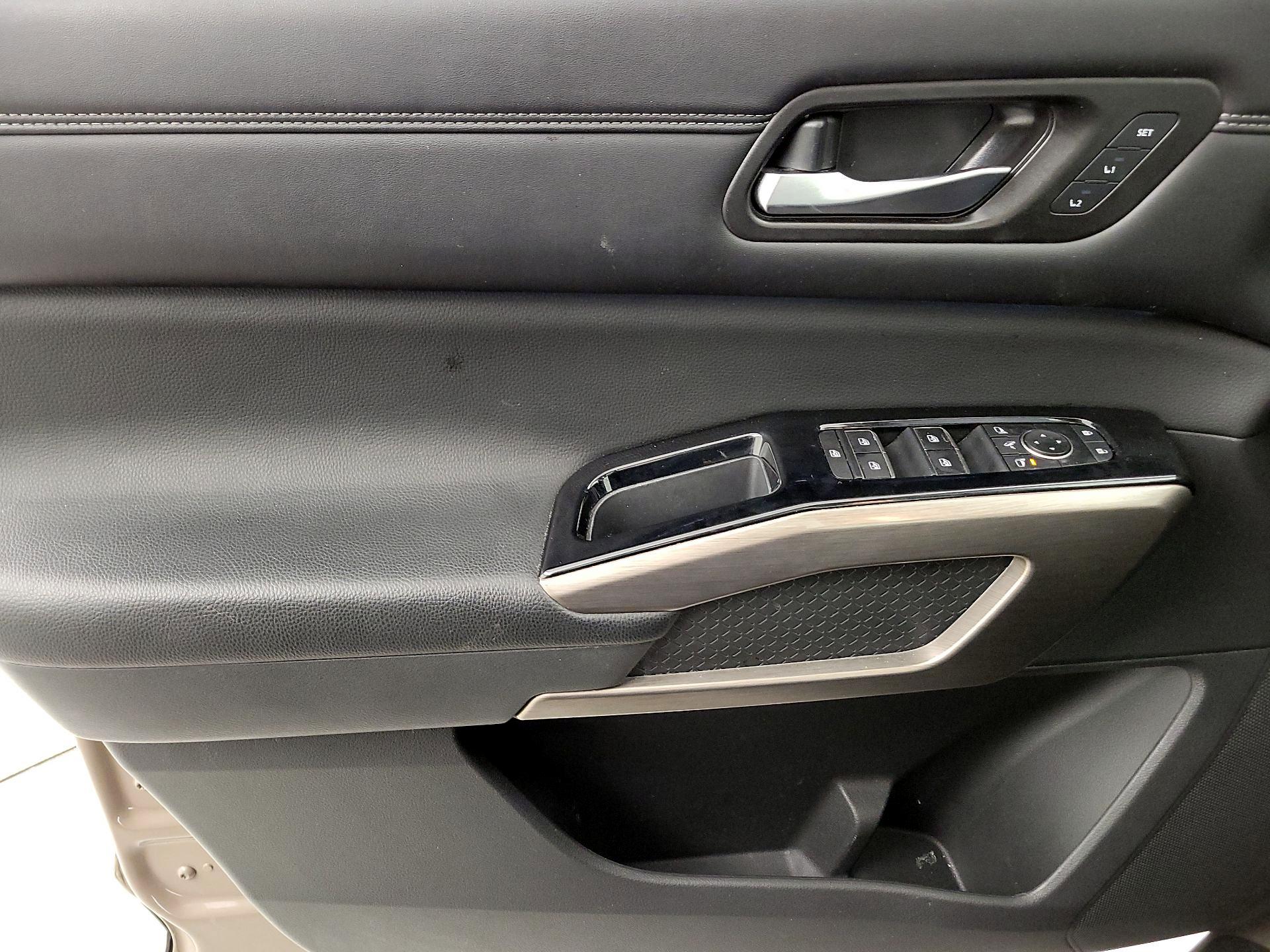 Thumbnail: 2023 Nissan Pathfinder - 12