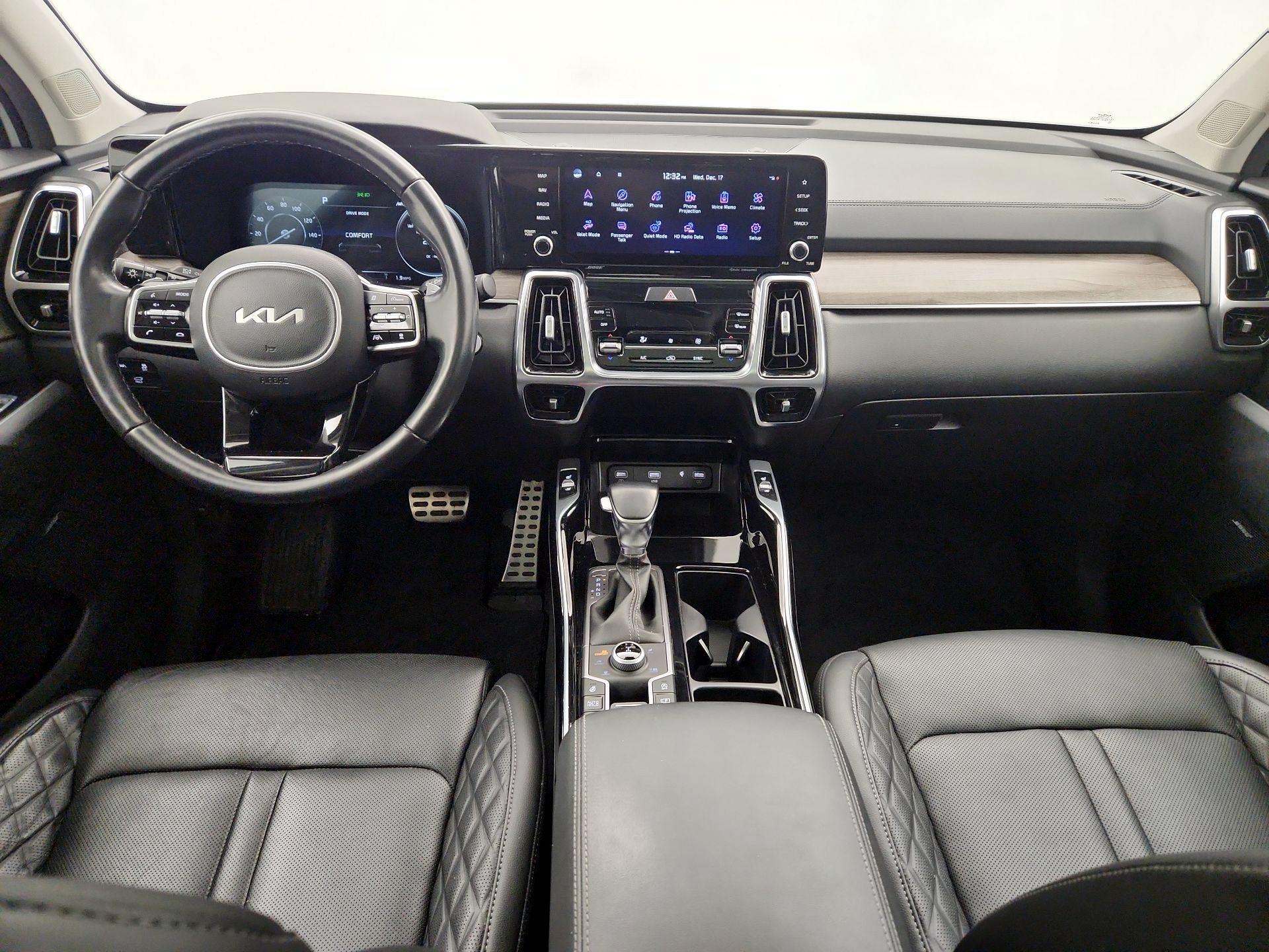 Thumbnail: 2022 Kia Sorento - 9