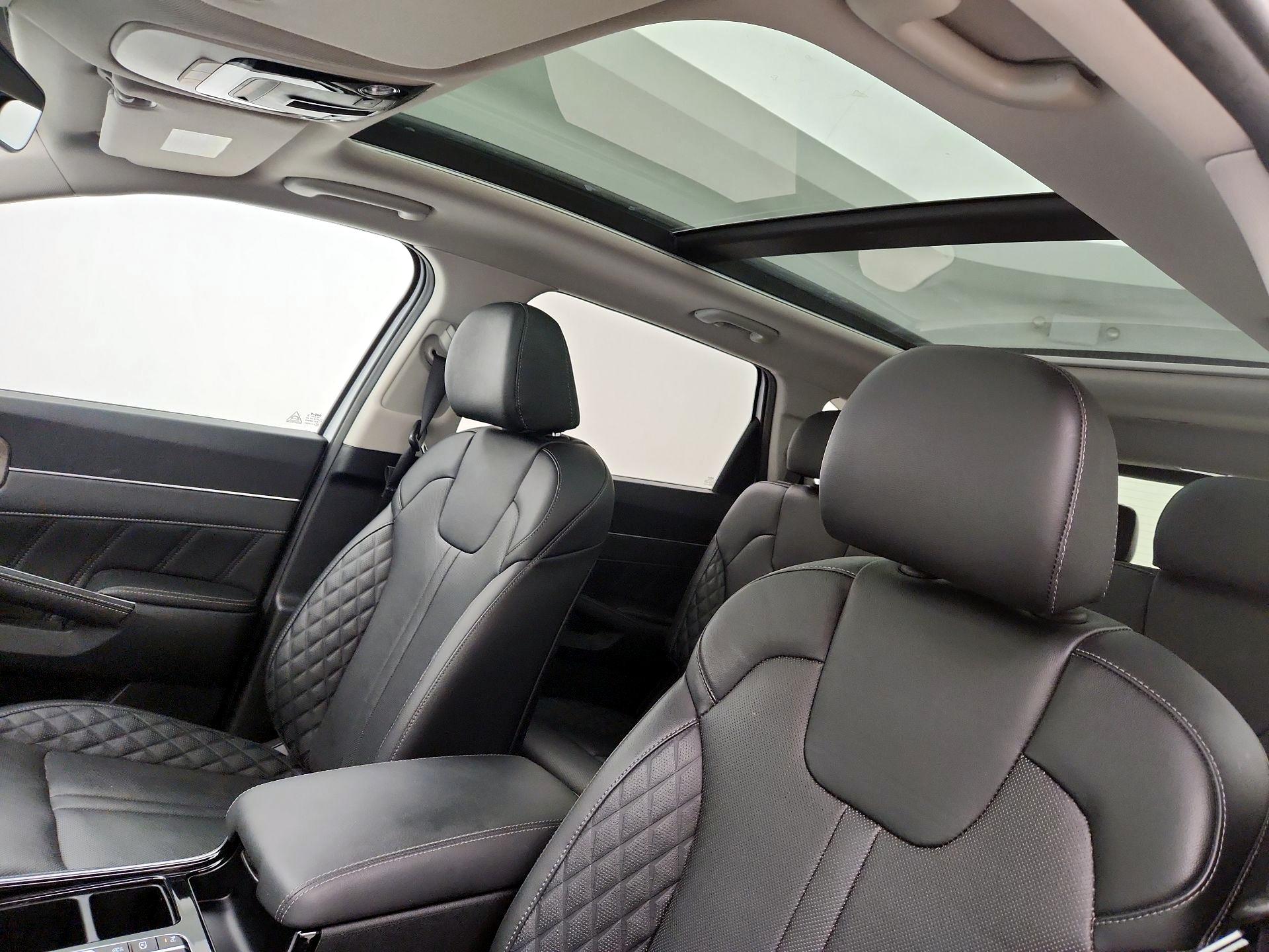 Thumbnail: 2022 Kia Sorento - 20