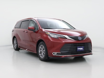 2023 Toyota Sienna Hybrid XLE
