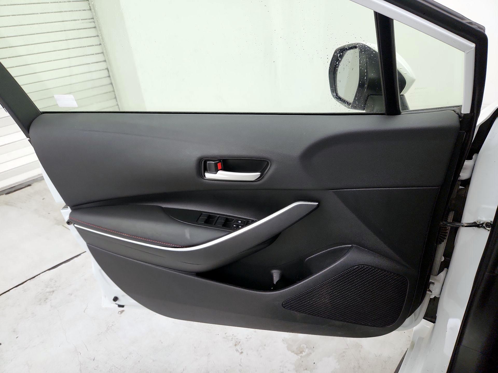 Thumbnail: 2024 Toyota Corolla - 12