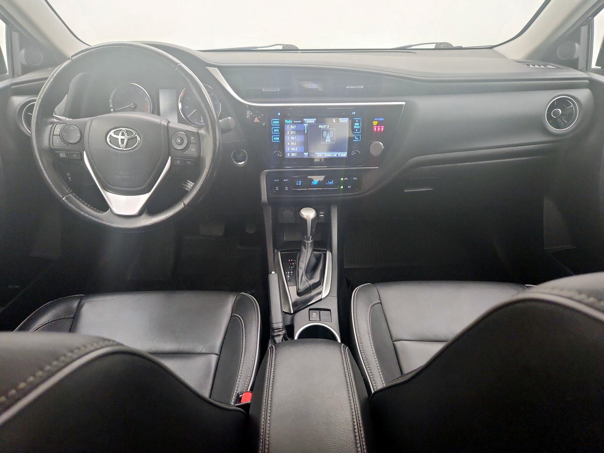 Thumbnail: 2018 Toyota Corolla - 9