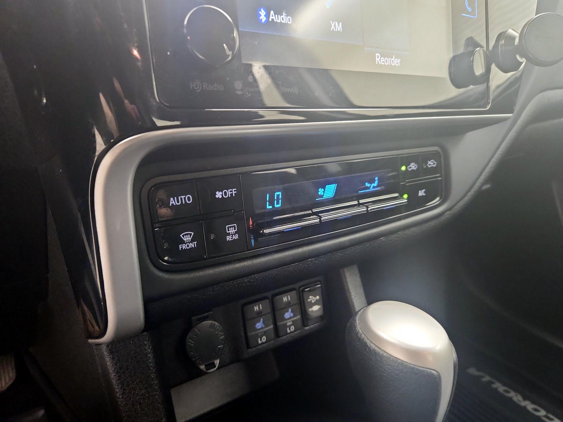 Thumbnail: 2018 Toyota Corolla - 16