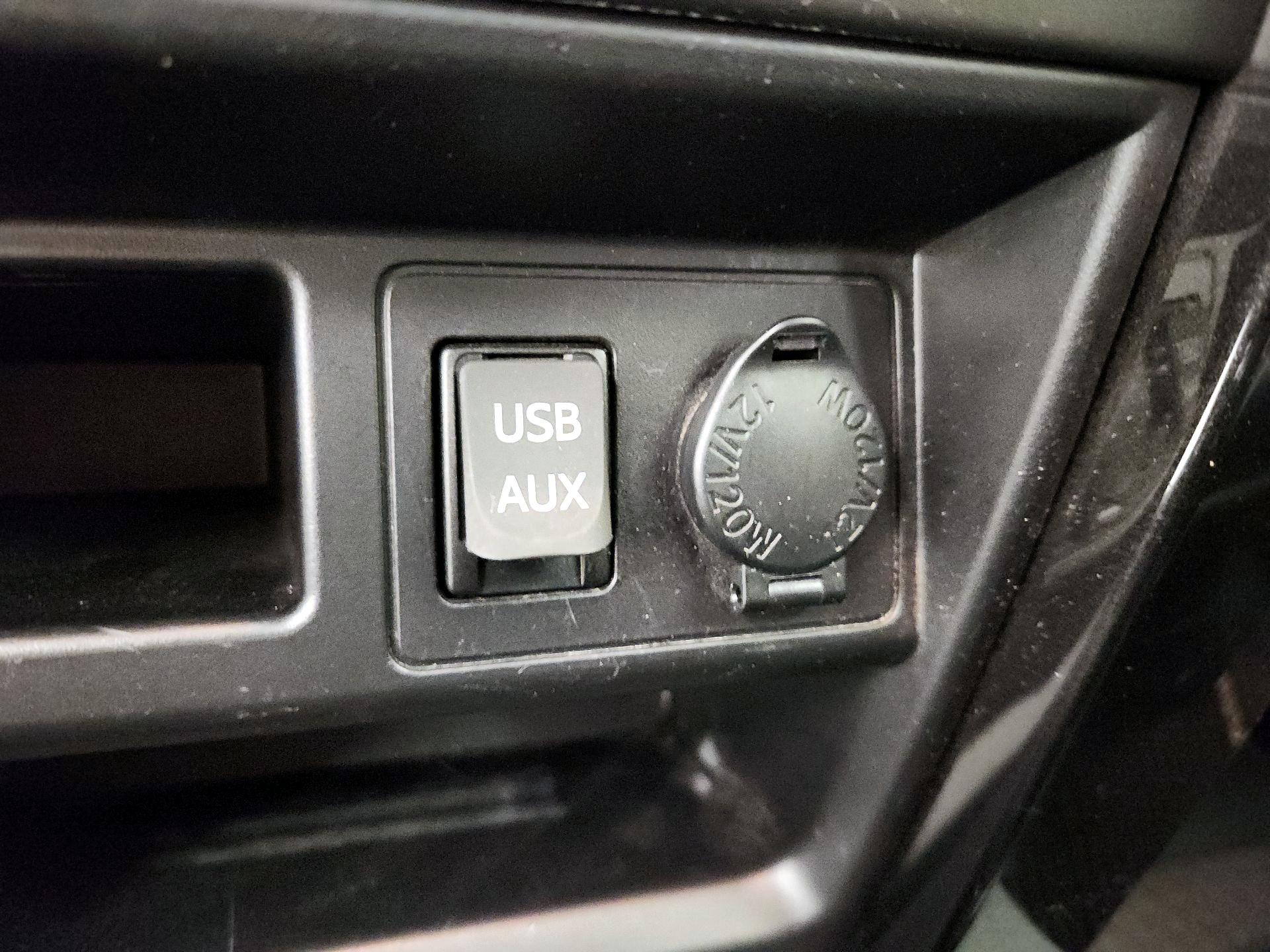 Thumbnail: 2018 Toyota 4Runner - 19