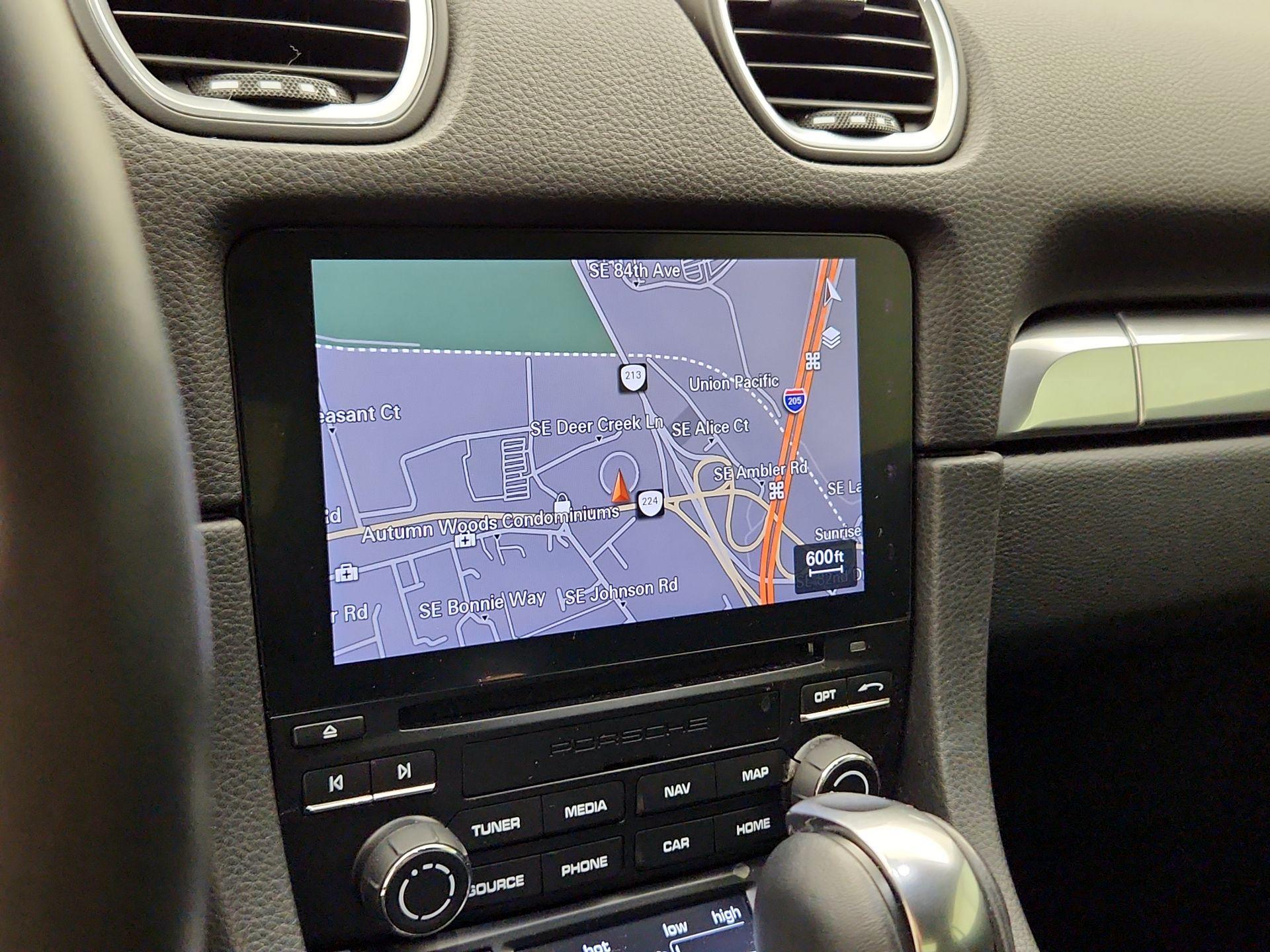 Thumbnail: 2018 Porsche 718 Cayman - 14