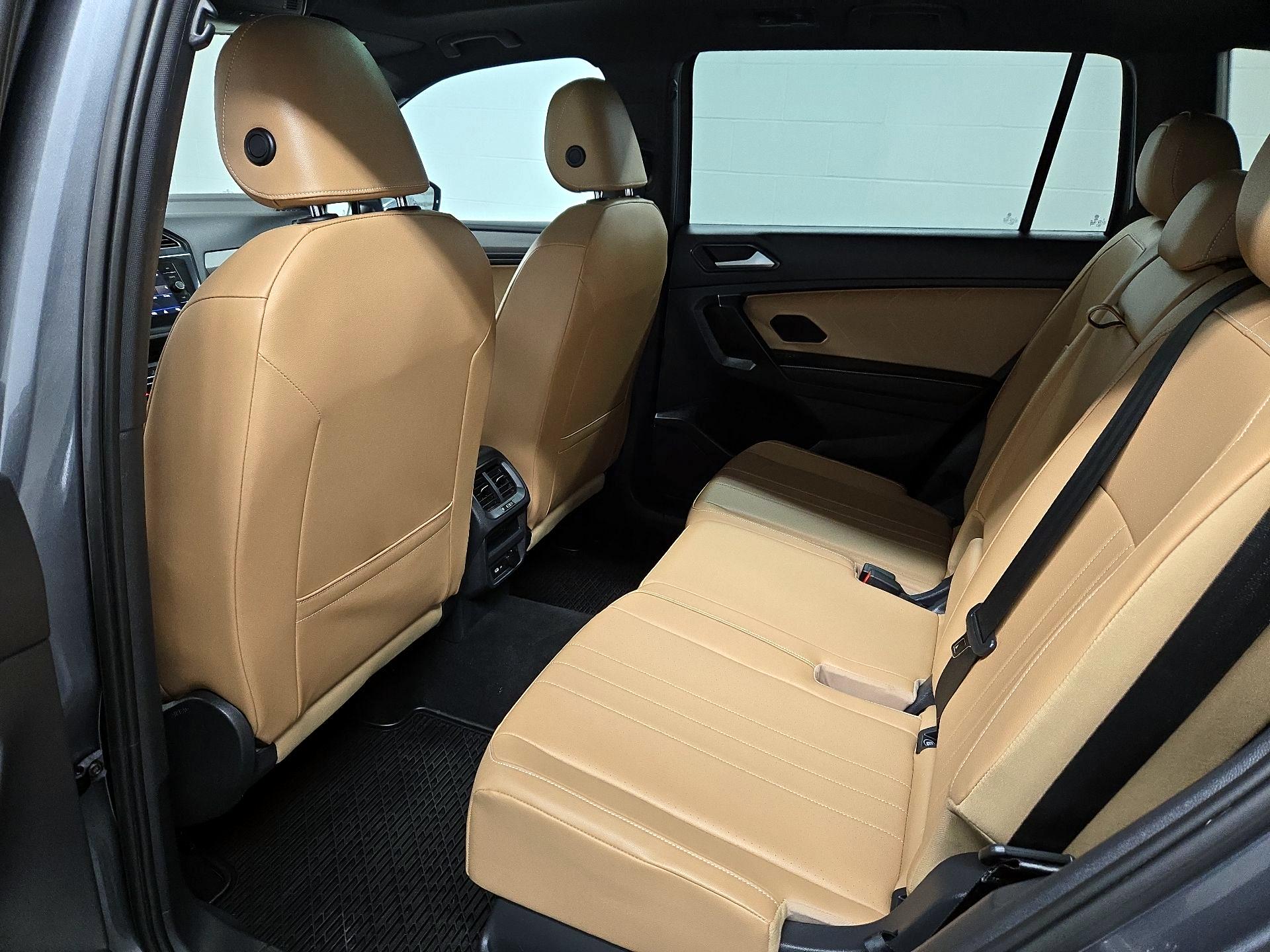 Thumbnail: 2022 Volkswagen Tiguan - 20