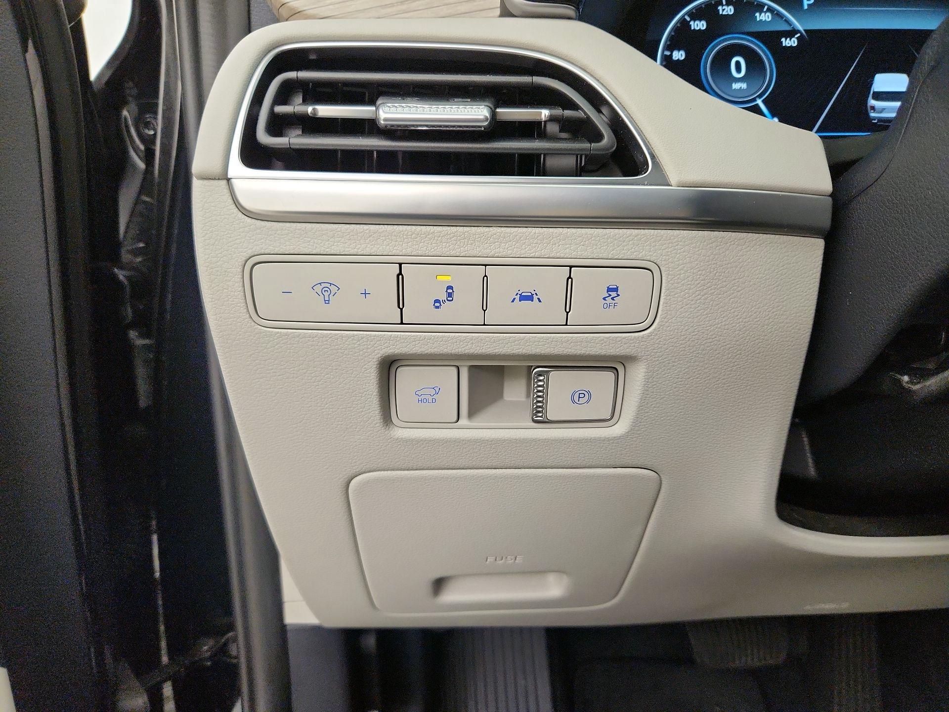 Thumbnail: 2022 Hyundai Palisade - 13