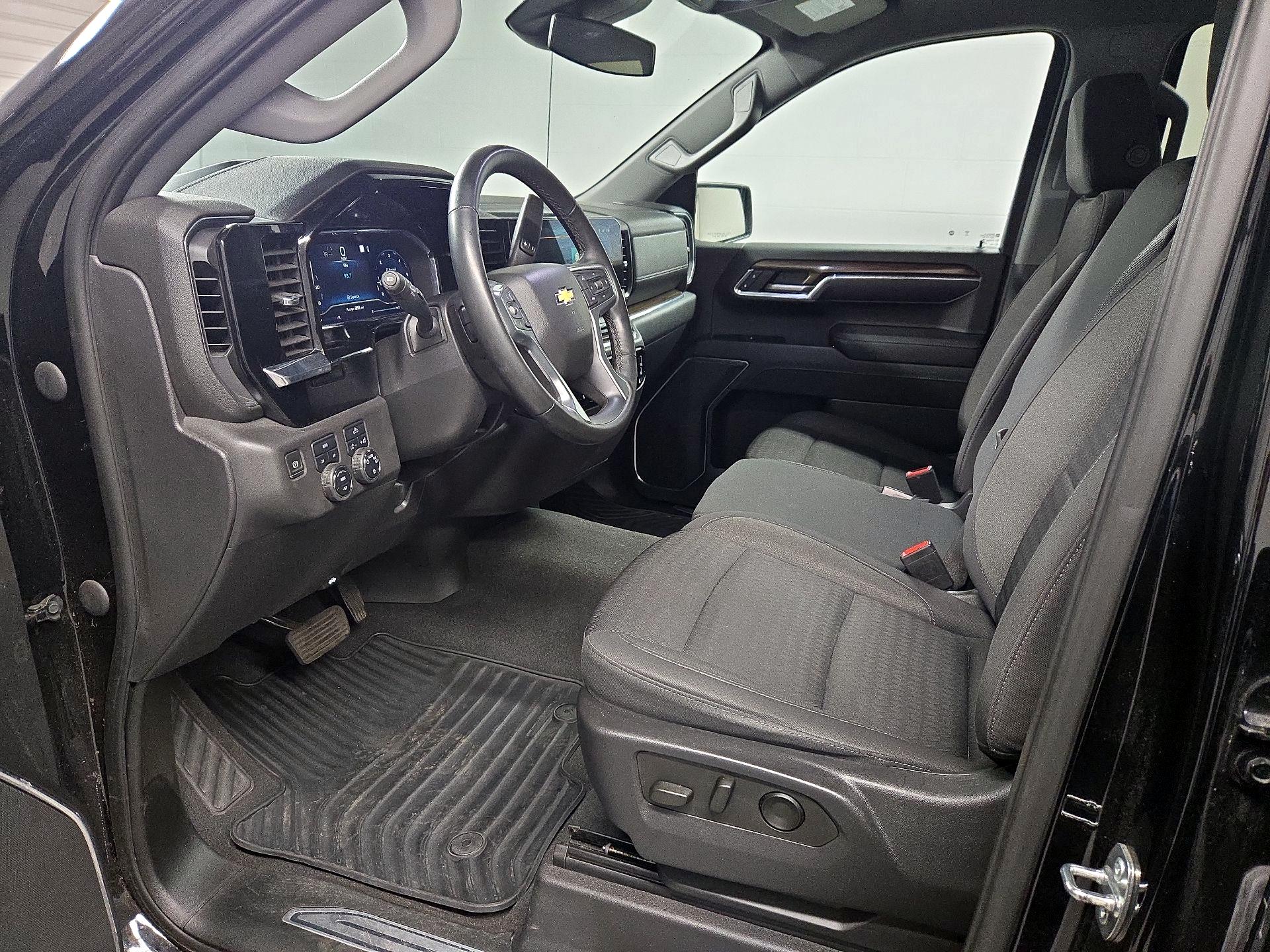 Thumbnail: 2023 Chevrolet Silverado 1500 - 11