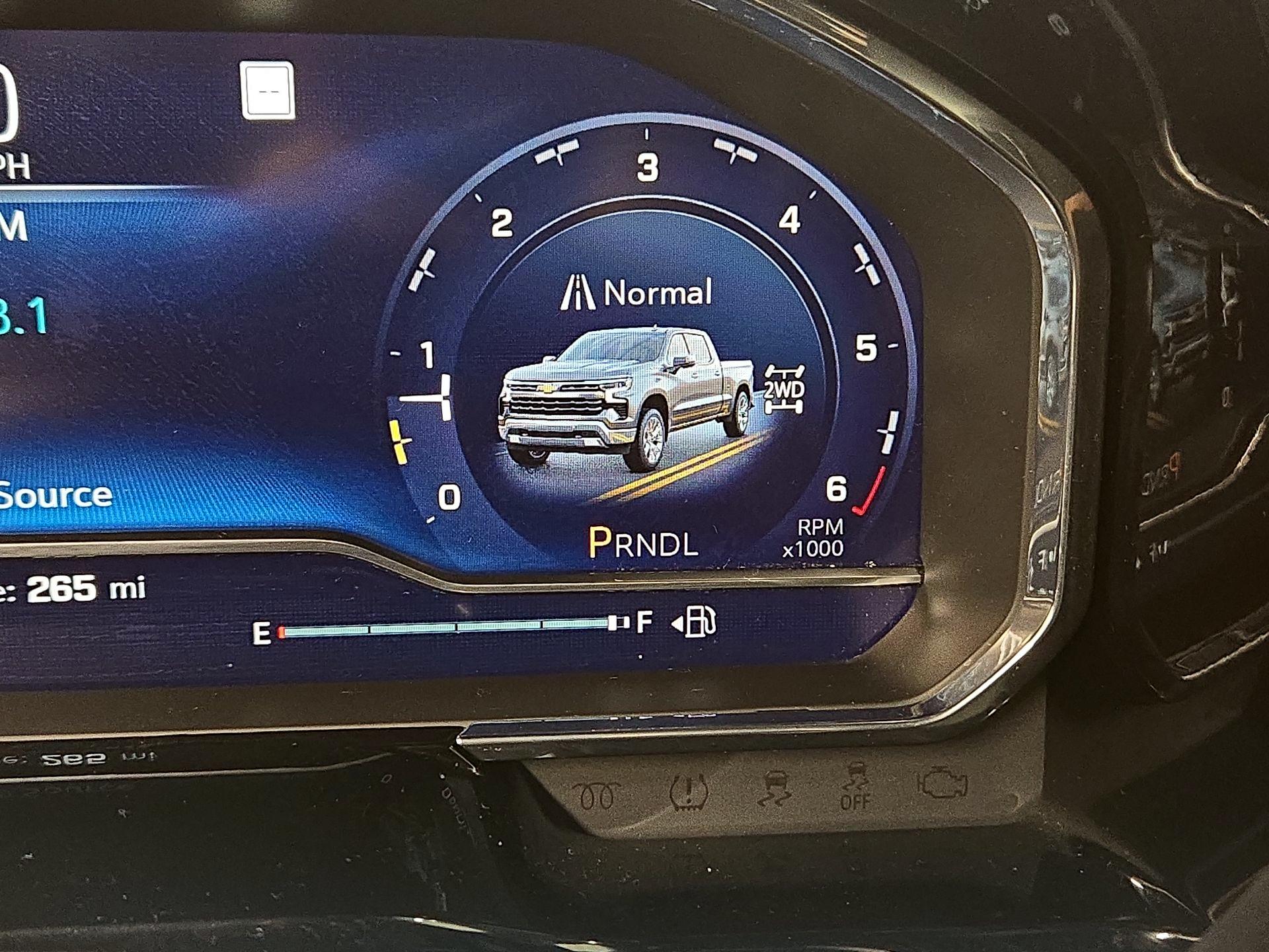 Thumbnail: 2023 Chevrolet Silverado 1500 - 17