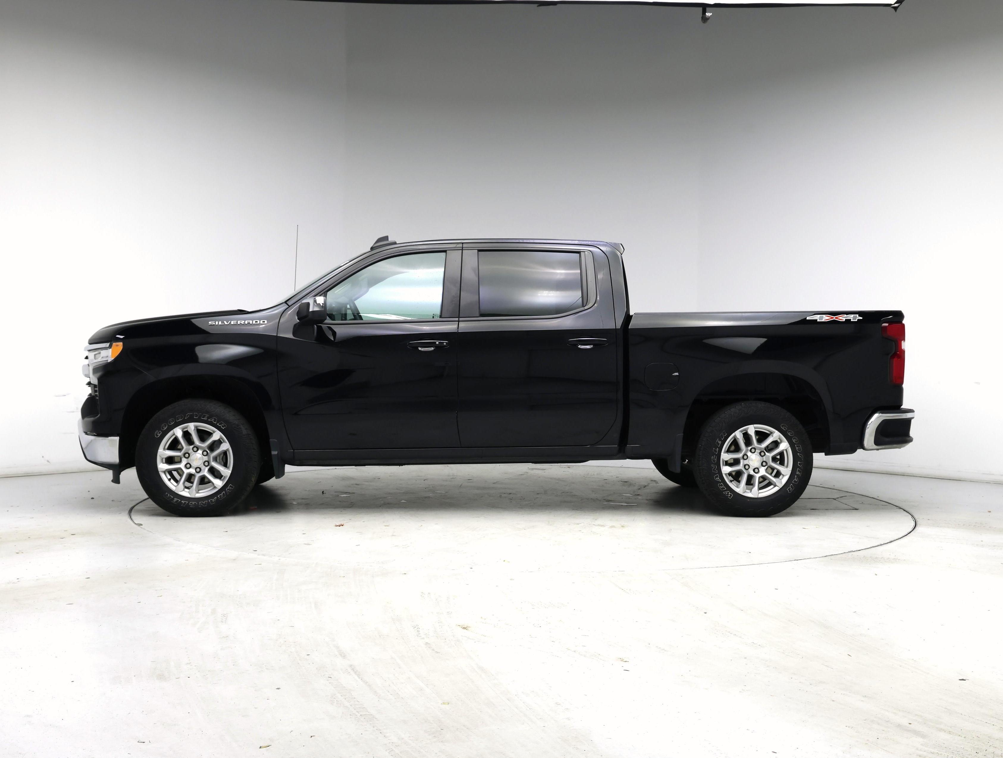 Thumbnail: 2023 Chevrolet Silverado 1500 - 3