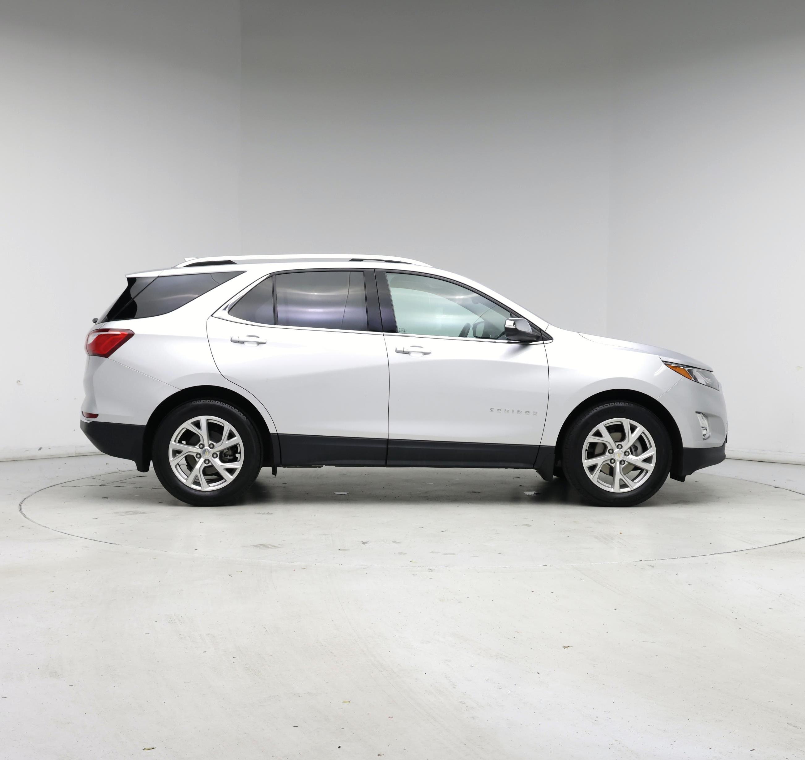 Thumbnail: 2021 Chevrolet Equinox - 7